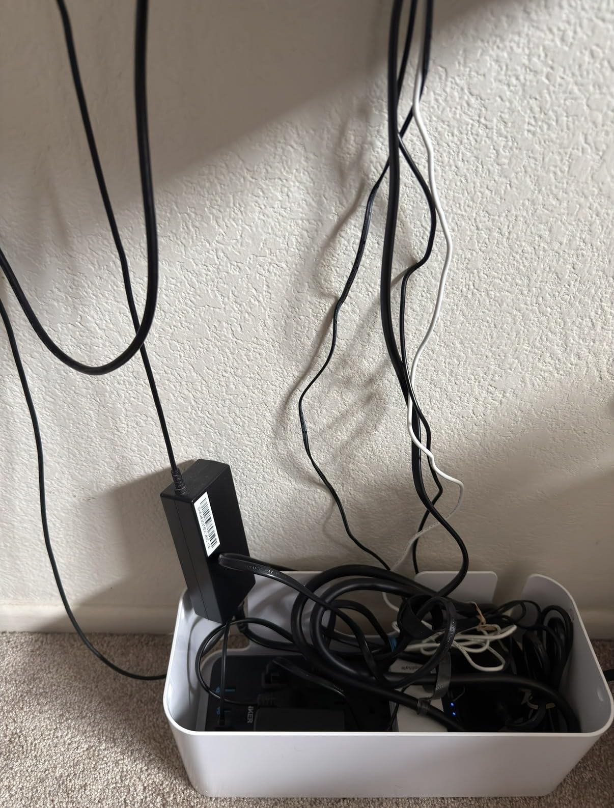 Cable Hider Raceway Kit, 68in (4X L17in) Wire Hiders for TV on Wall, Paintable Cord Cover Channel, Cord Hider for Wall Mounted TV in Home Office, 0.95in (W) x 0.47in (H), White customer photo 2