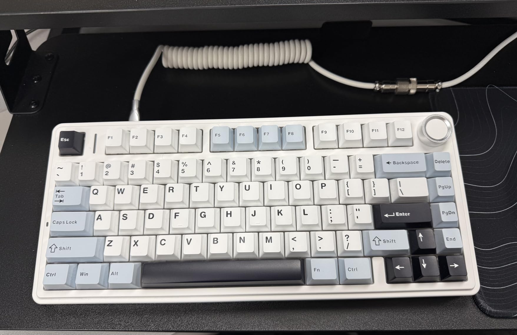 EPOMAKER Mix 1.8m Coiled Keyboard Cable, USB C to USB A TPU Cable for Mechanical Gaming Keyboard, with Detachable Metal Aviator for Custom Keyboard, White customer photo 2