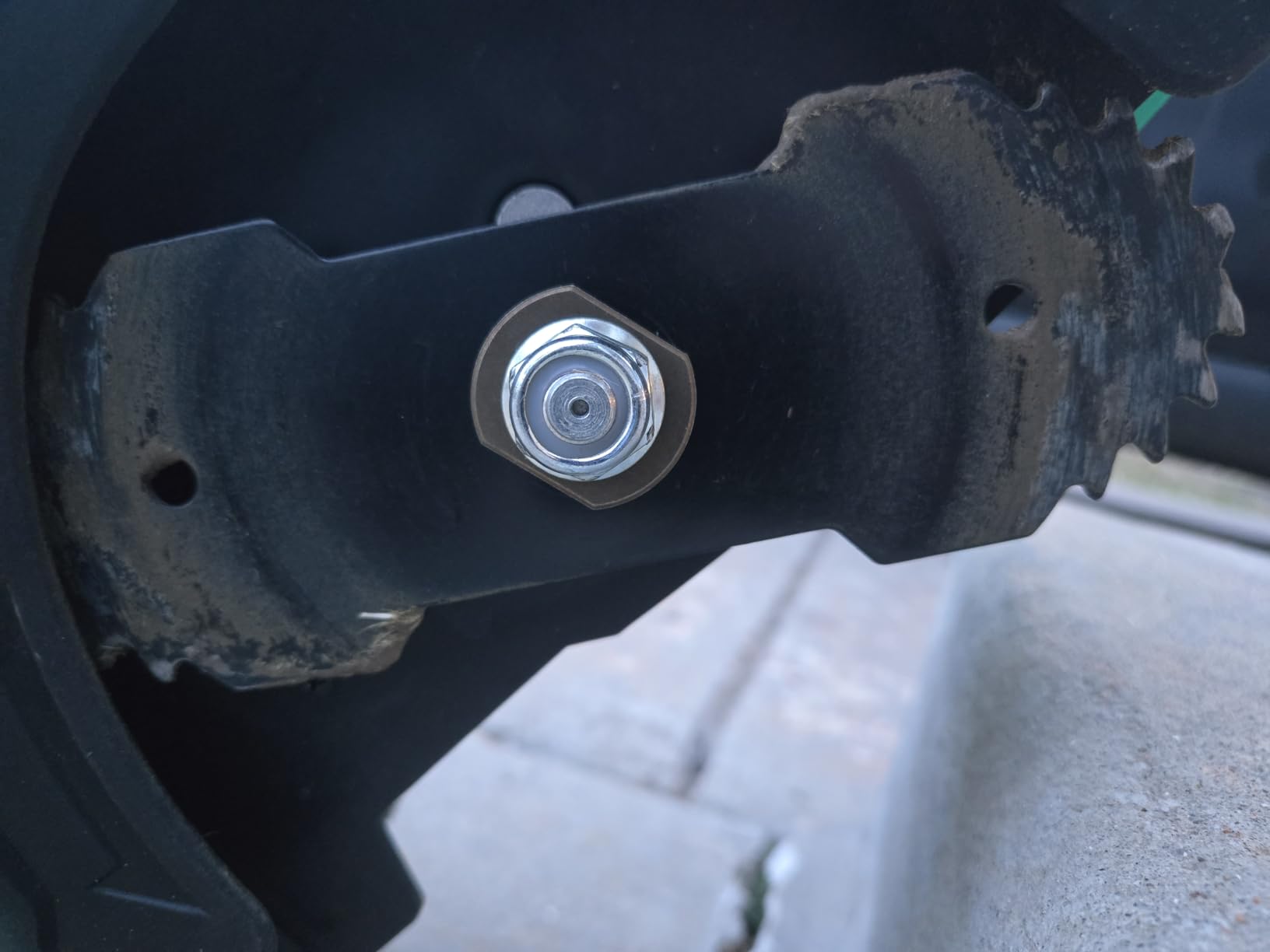 Amazon Basics 12 Amp 7.5