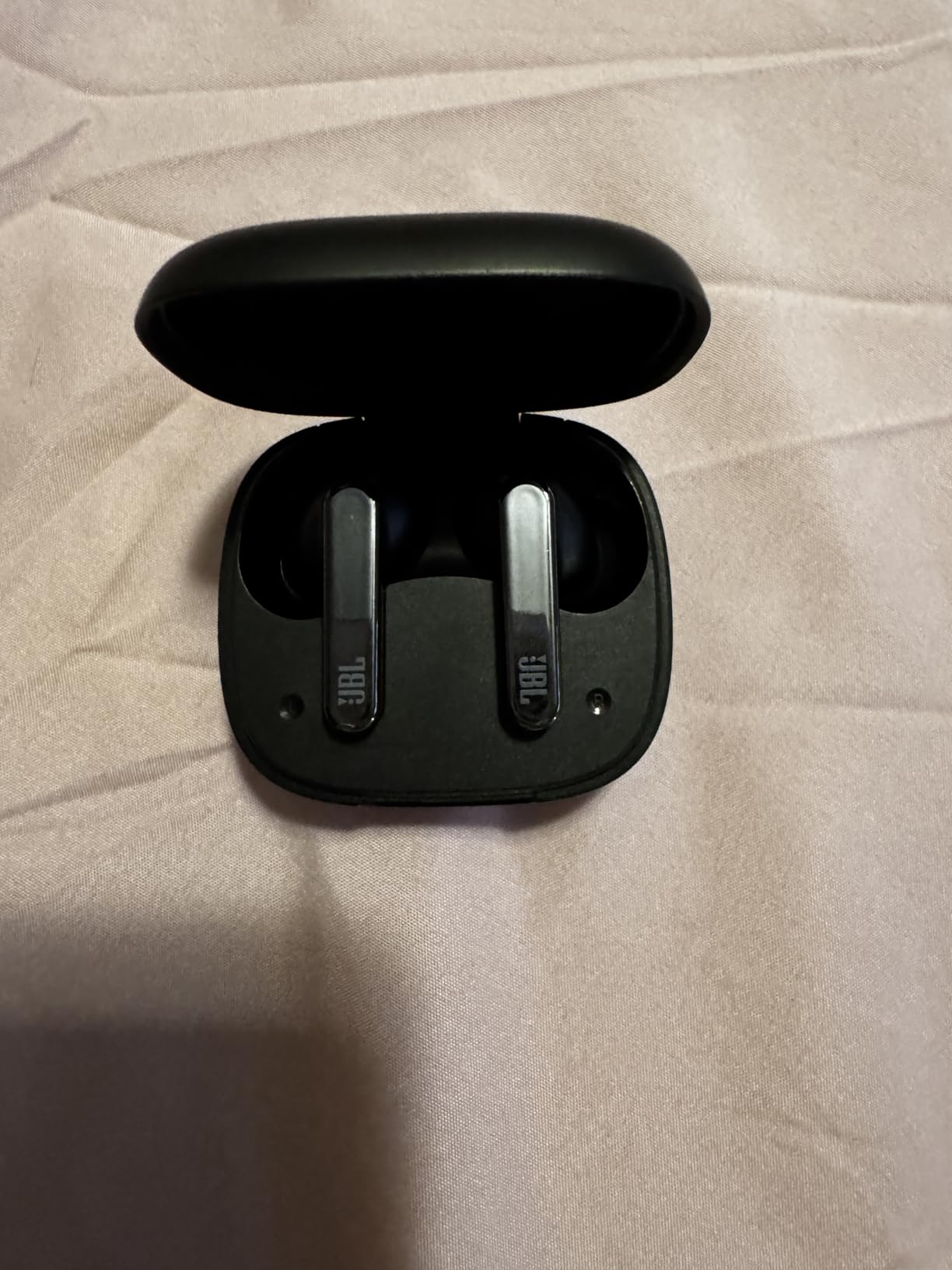 Live Pro 2 - True Wireless Noise Cancelling Earbuds, up to 40 Hours of Playback with Wireless Charging, 6 mics for Perfect Calls, Touch & Voice Control, IPX5 Water Resistant (Black) customer photo 1