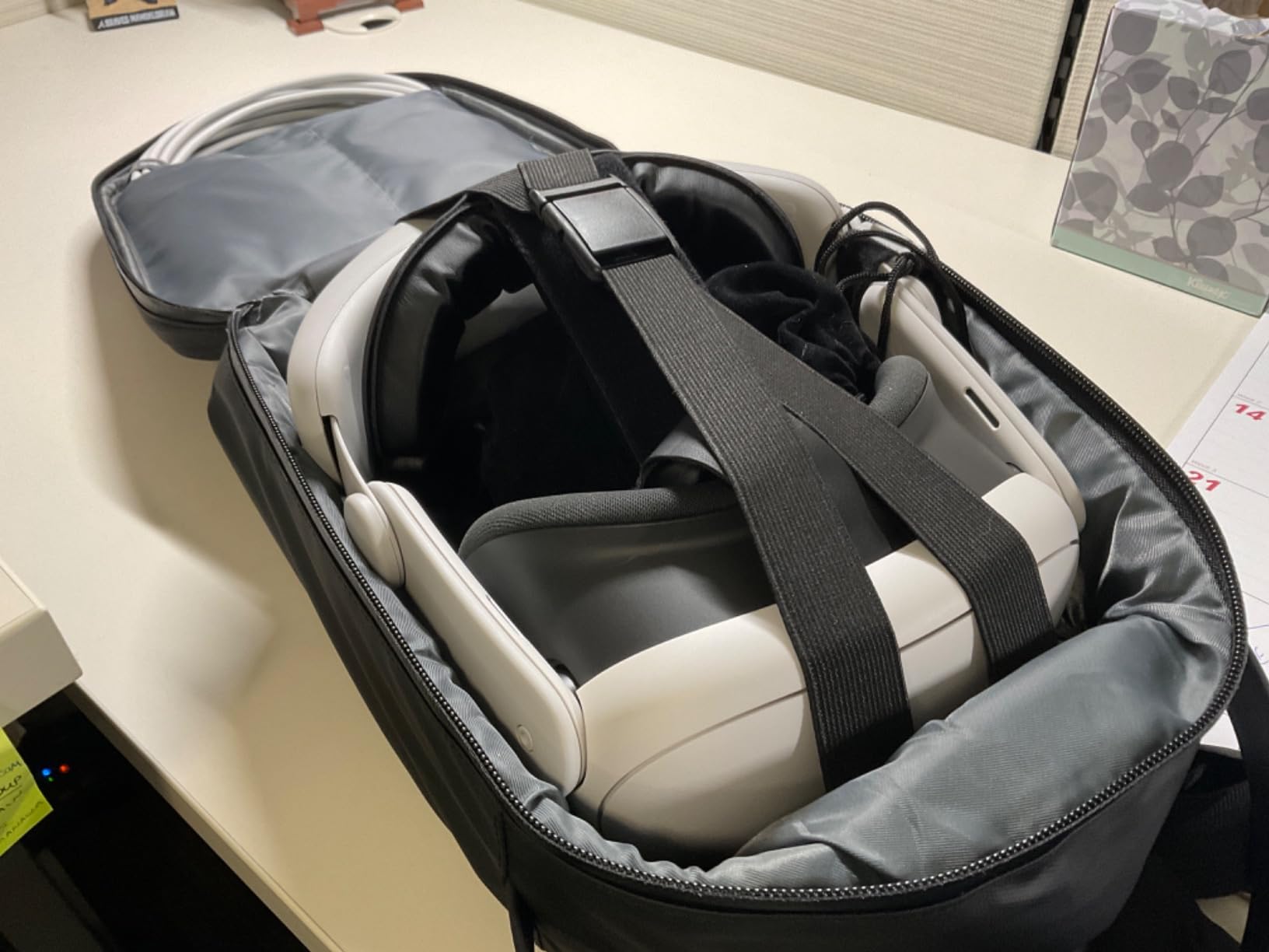 TOENNESEN Carrying Case for Meta Quest 3S/Quest 3/Quest 2/Vision Pro 2, VR Bag Compatible with KIWI/BOBOVR Elite Battery Strap, Full Protection for VR Headset, Accessories, Perfect for Travel/Storage customer photo 2