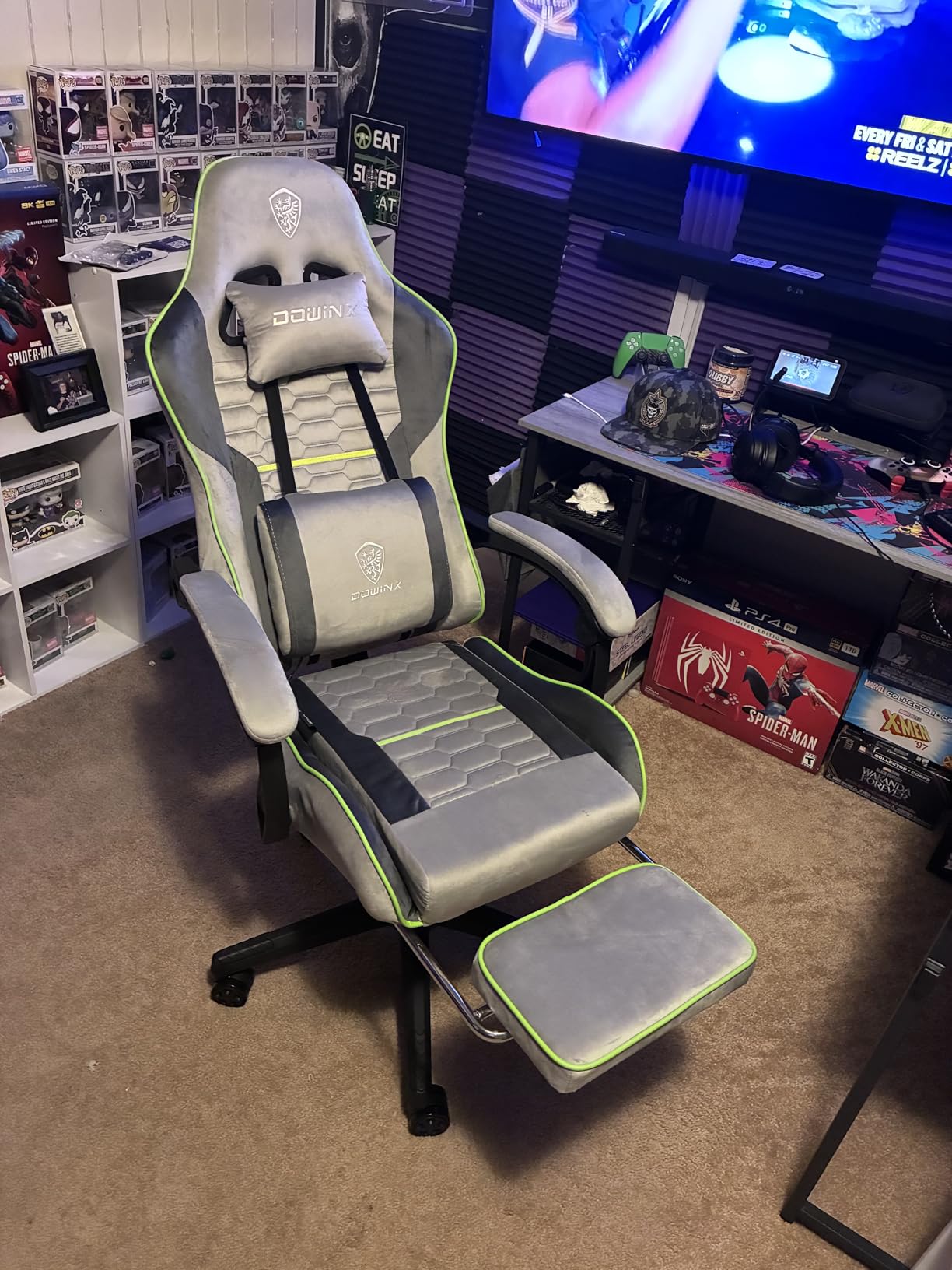 Dowinx Gaming Chair Fabric with Pocket Spring Cushion, Massage Game Chair Cloth with Headrest, Ergonomic Computer Chair with Footrest 290LBS, Black and Grey customer photo 2