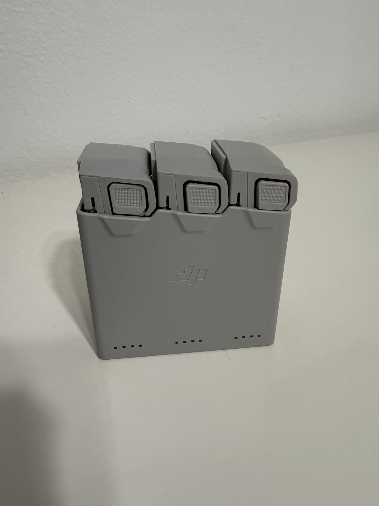 DJI 30W USB-C Two-Way Charging Hub for Mini 3 Pro - Official Battery Charging Station customer photo 2