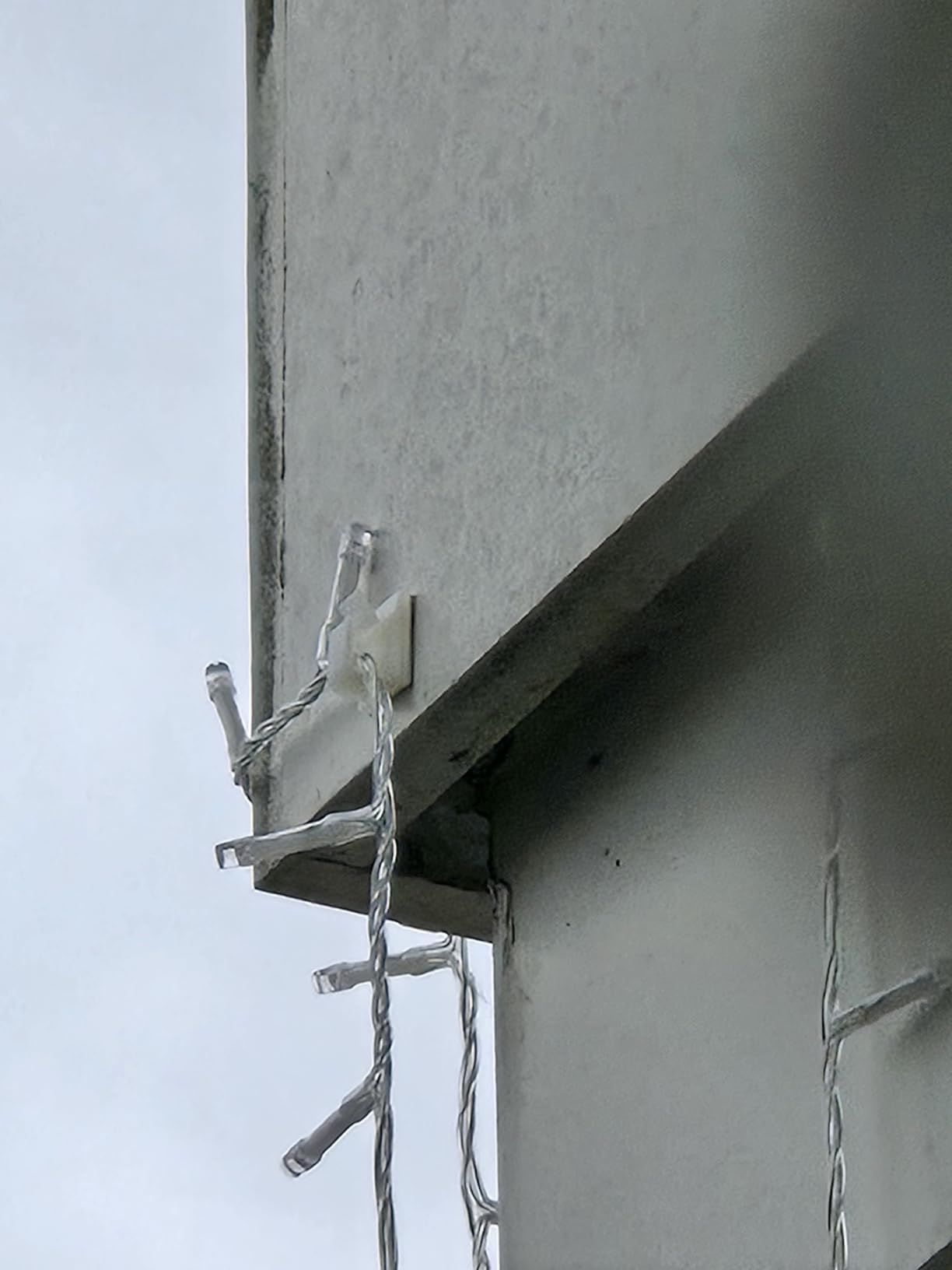 XHF 120 PCS Adhesive Cable Wire Clips Black, Outdoor Christmas Light Clips, Cable Management Wire Organizer Cord Holder for Under Desk, Car, Wall, TV PC Ethernet Cable customer photo 2