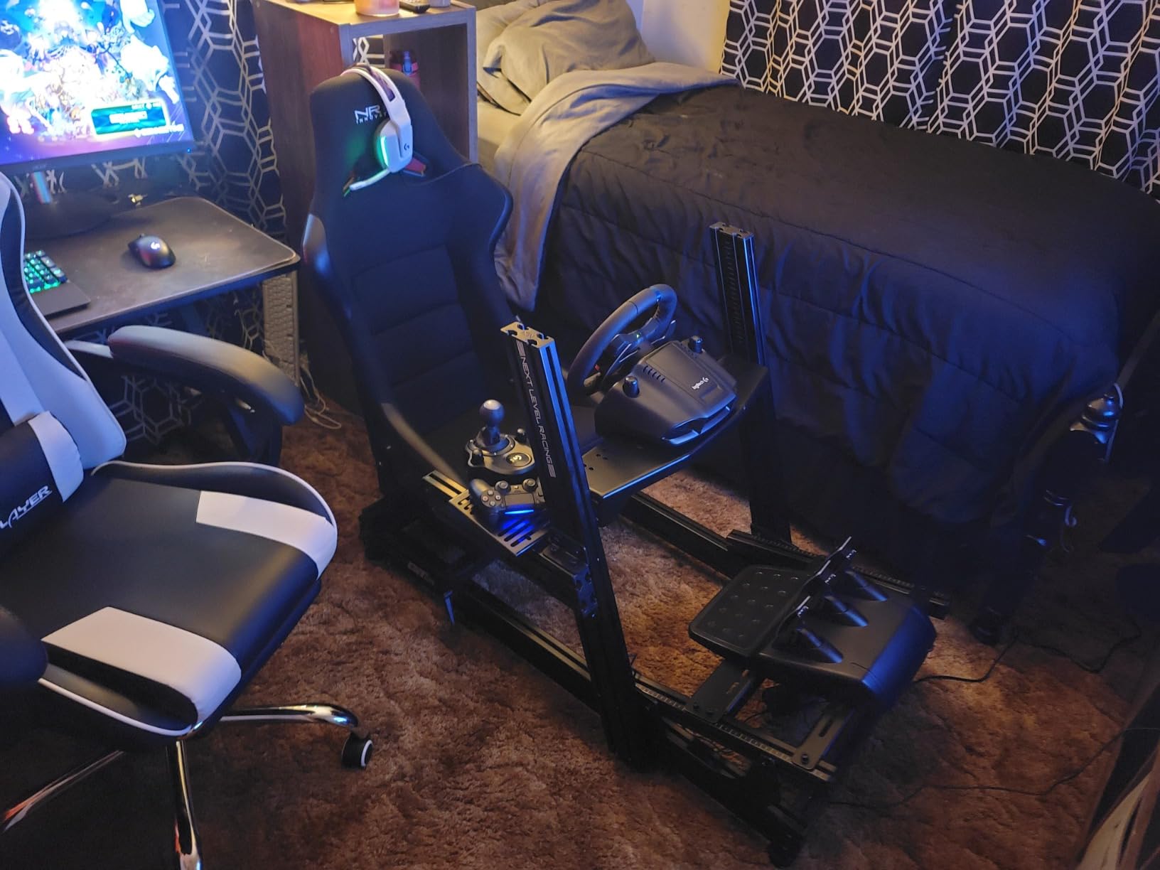 Next Level Racing GTElite Racing Simulator Cockpit - Wheel Plate Edition (NLR-E022) customer photo 2