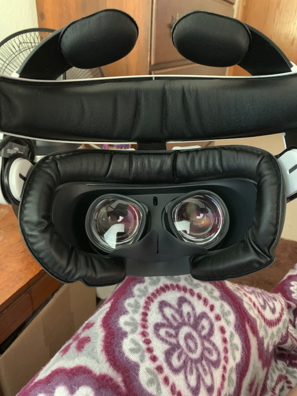 BOBOVR F2 Fitness Facial Interface (Upgraded Version) - Compatible with Oculus/Meta Quest2, Soft PU Face Cover/Pad, Active Air Circulation Micro-Fan Ventilation to Reduce Lens Fogging customer photo 2