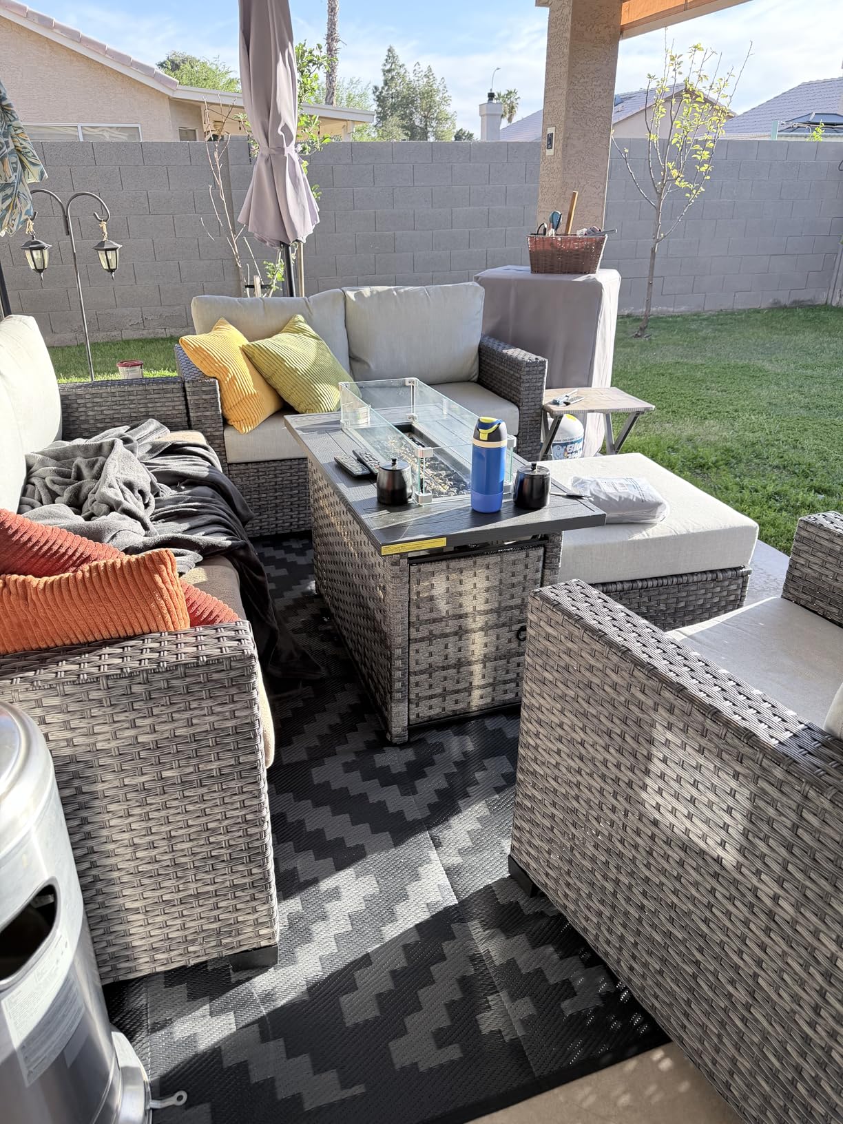 GENIMO Outdoor Rug for Patio Clearance,5'x8' Waterproof Mat,Reversible Plastic Camping Rugs,Rv,Porch,Deck,Camper,Balcony,Backyard,Black & Gray customer photo 1