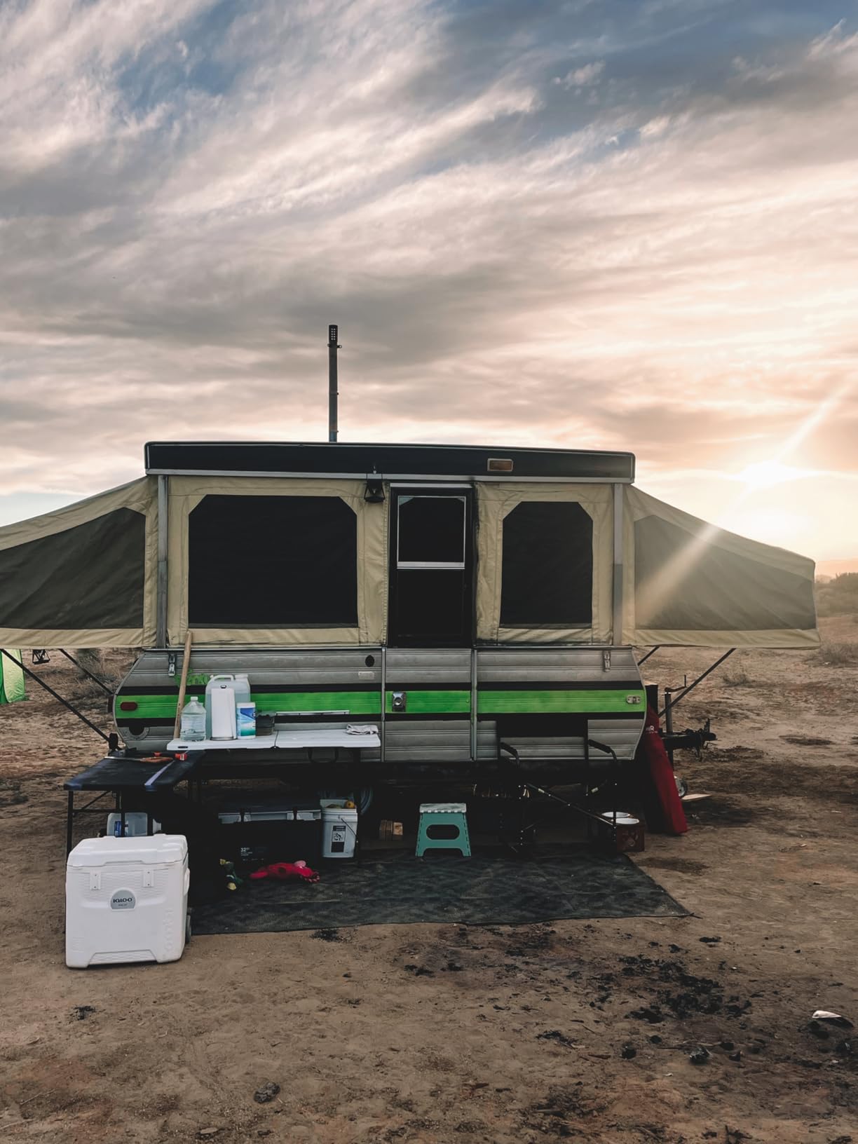 GENIMO Outdoor Rug for Patio Clearance,5'x8' Waterproof Mat,Reversible Plastic Camping Rugs,Rv,Porch,Deck,Camper,Balcony,Backyard,Black & Gray customer photo 2