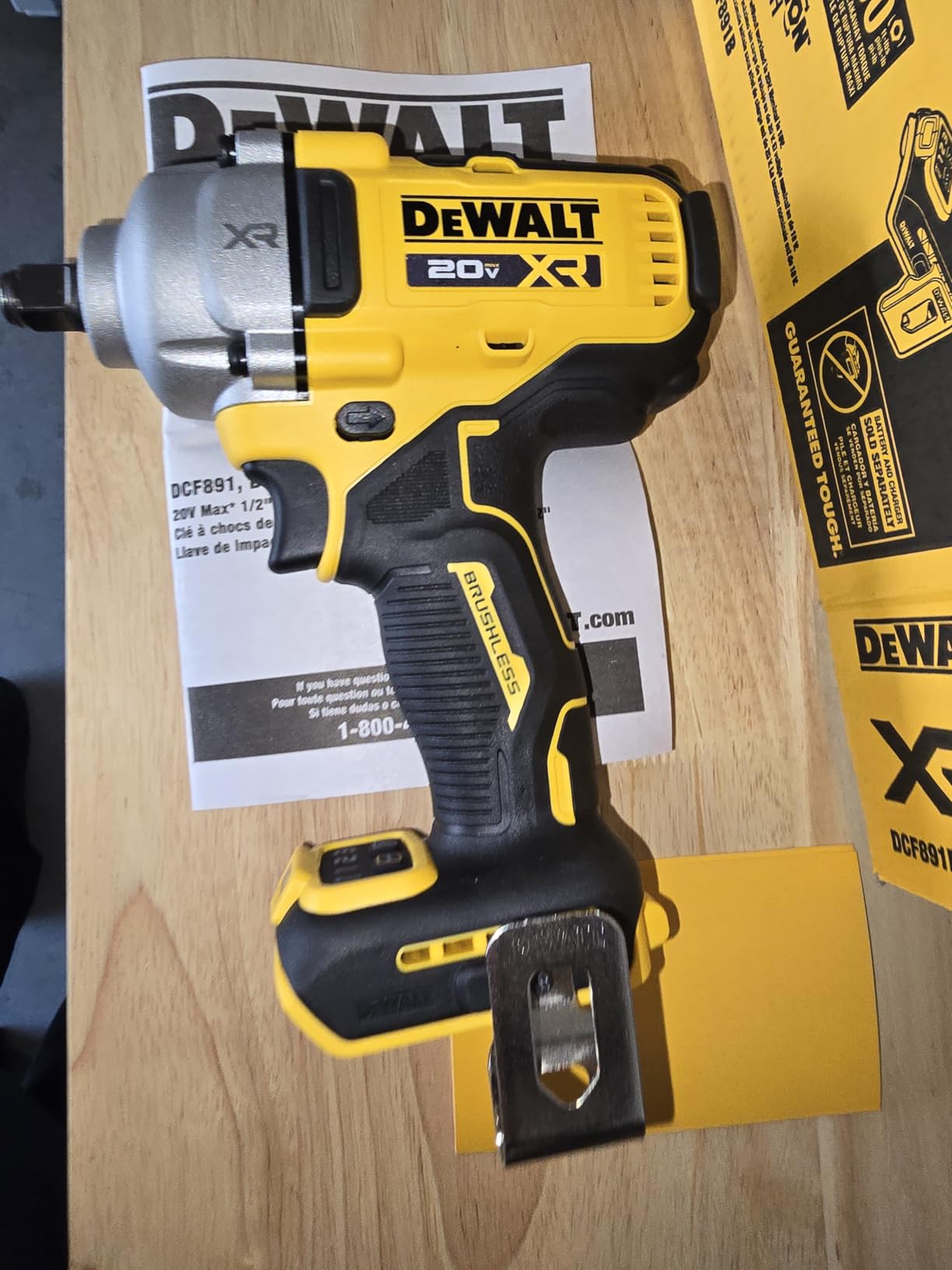 DEWALT 20V MAX Cordless Impact Wrench, 1/2' Hog Ring, Includes LED Work Light and Belt Clip, Bare Tool Only (DCF891B) customer photo 2