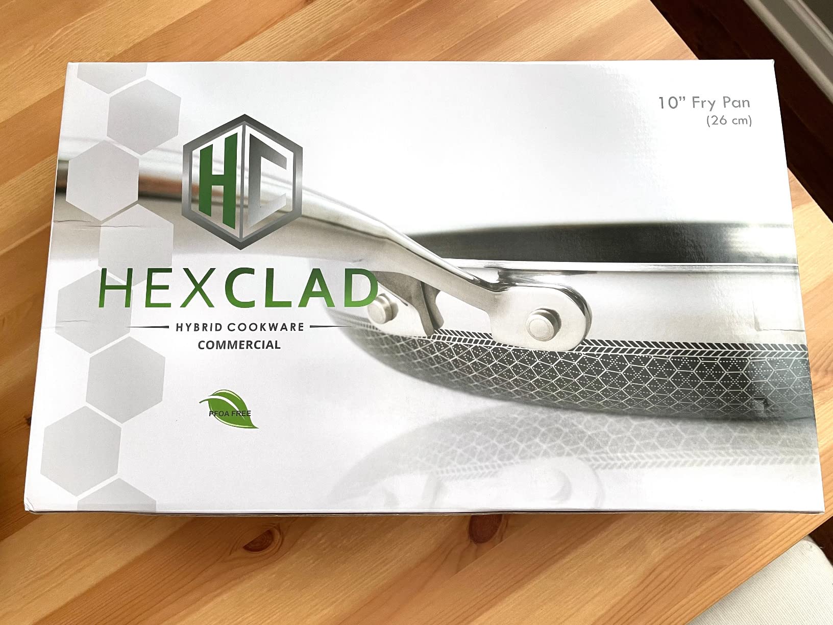 HexClad Hybrid Nonstick 6-Piece Fry Pan Set, 8, 10, and 12-Inch Frying Pans with Tempered Glass Lids, Stay-Cool Handles, Dishwasher-Friendly, Induction Ready, Compatible with All Cooktops customer photo 2