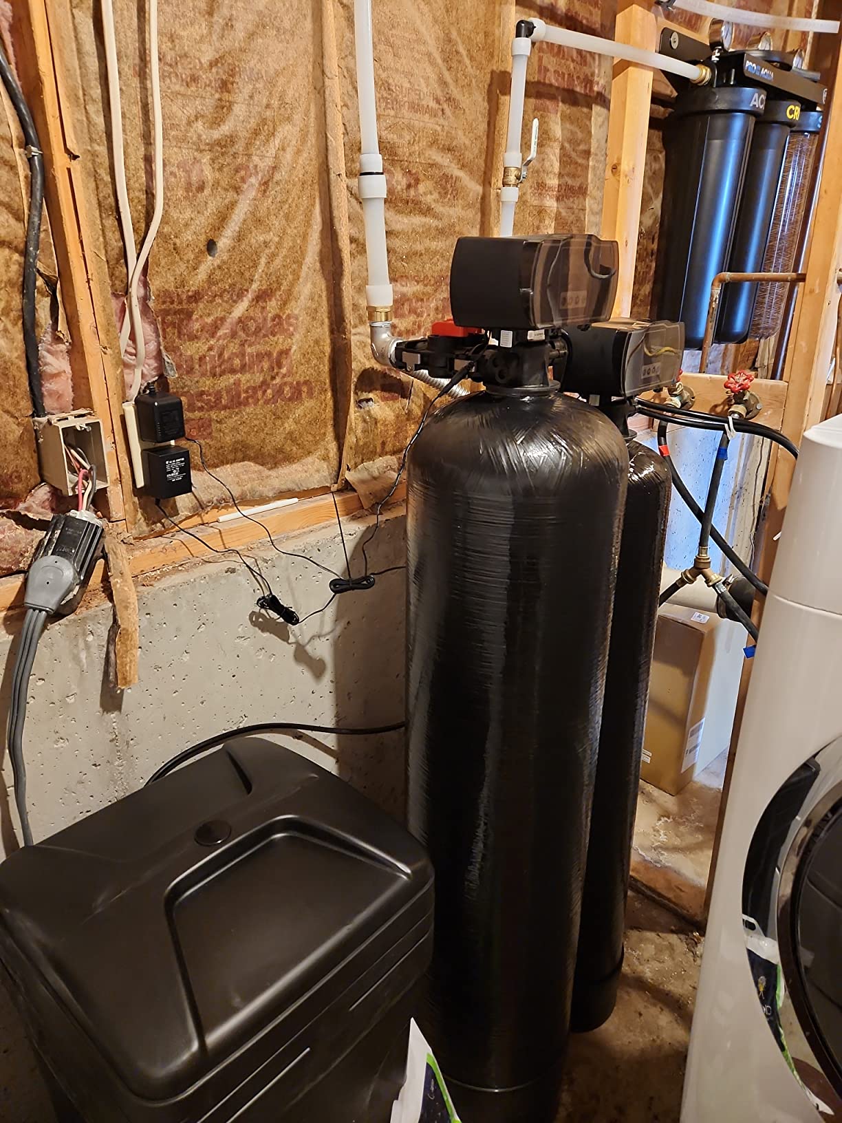 PRO+AQUA Elite 5-Stage Whole House Water Softener and Filter Bundle System for Well Water | Reduces Heavy Metals, Iron, Sulfur, Sediment, Chlorine, and More | Ideal for 3-4 Bathrooms (+ RO System) customer photo 1