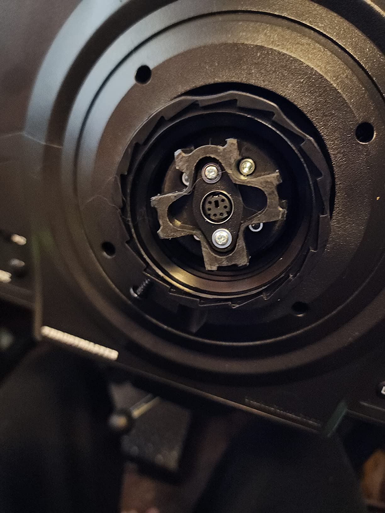 RASTP Aluminum Steering Wheel Adapter, Sim Racing Gaming Steering Wheel Adapter for Thrustmaster T300, T500, TS-PC, TS-XW (Black) customer photo 1