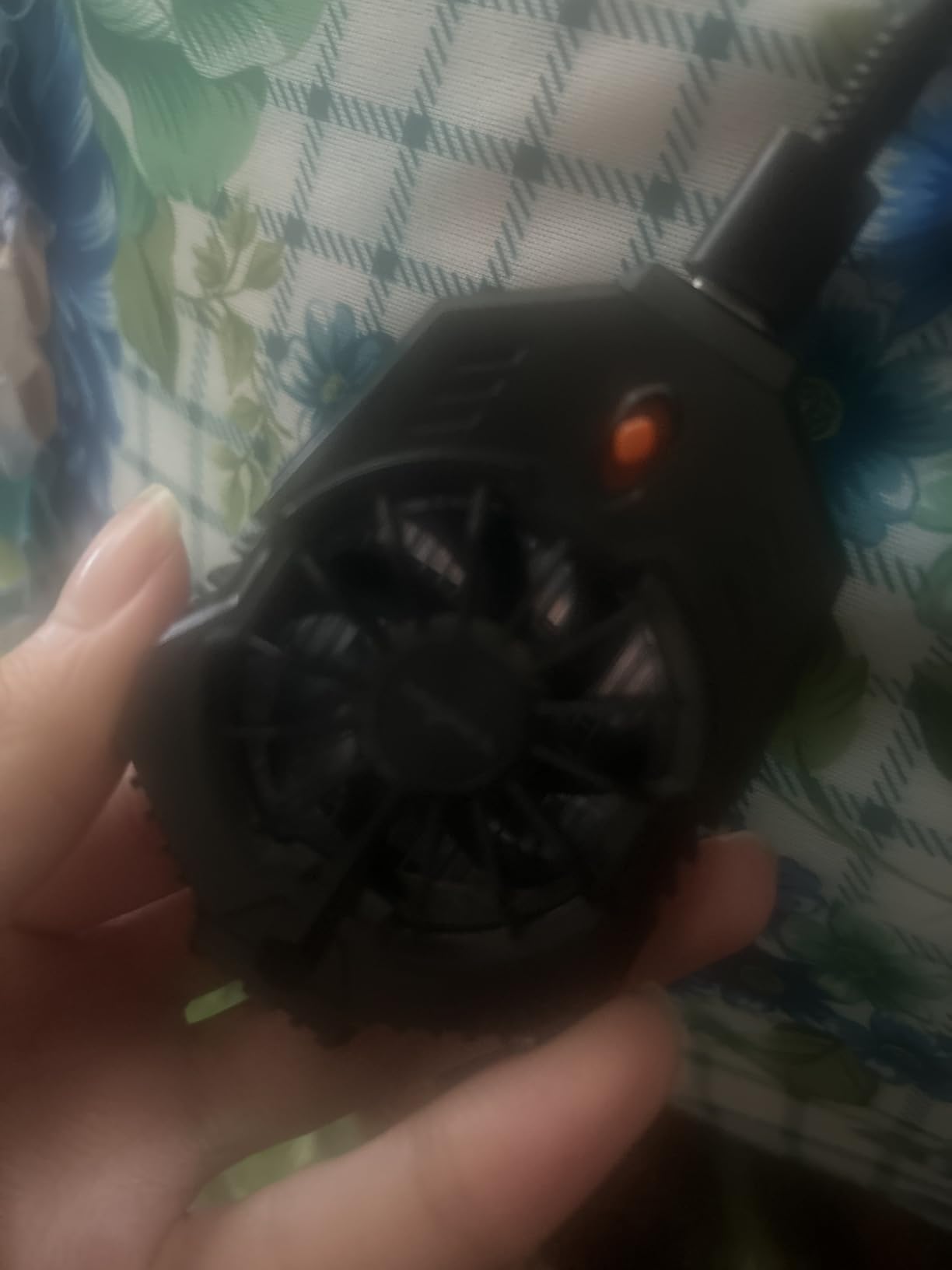 Phone Cooler for Gaming, Universal Phone Cooling Fan with Two Cooling Modes, Mobile Phone Radiator Case for iPhone Android Smartphones from 4.5 to 7in, Cell Phone Cooler for Live Streaming customer photo 1