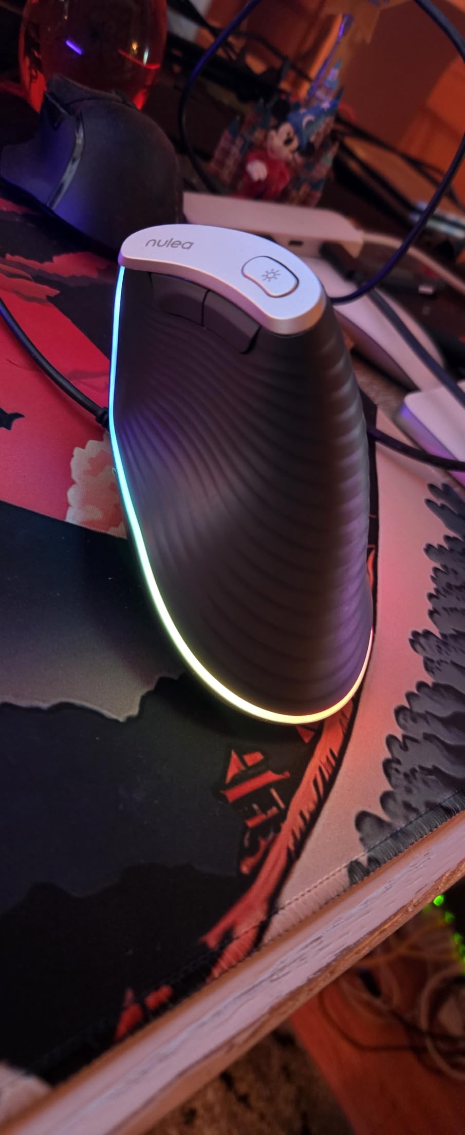 Nulea M504 Wired Vertical Mouse, USB Ergonomic Optical Mouse with 4 Adjustable DPI, 11 RGB Backlight Modes, Compatible for Laptop, PC, Desktop, Mac, Grey customer photo 2