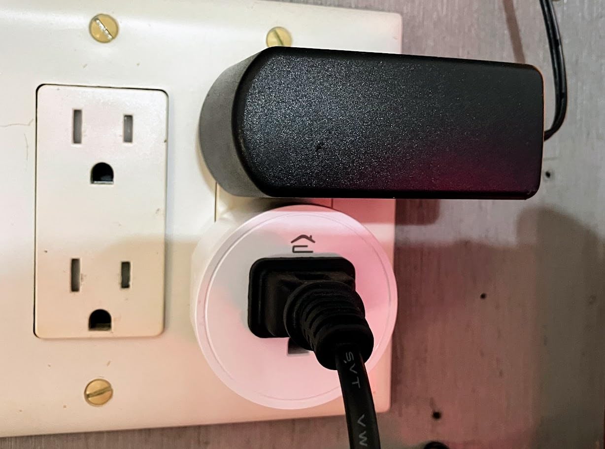 EIGHTREE 15A Smart Plug, Wi-Fi & Bluetooth Smart Outlet for High-Power Home Appliances, Works with Alexa & Google Home, Easy Setup, Timer & Remote Control, FCC & ETL Certified, 2.4GHz Wi-Fi Only customer photo 1