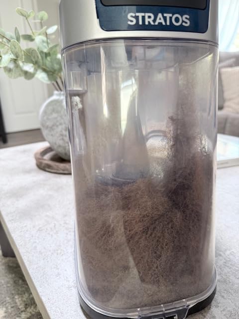 Shark Upright Vacuum, Stratos with DuoClean PowerFins, HairPro, Powered Lift-Away, Self-Cleaning Brushroll, & Odor Neutralizer Technology, AZ3002, Navy customer photo 1