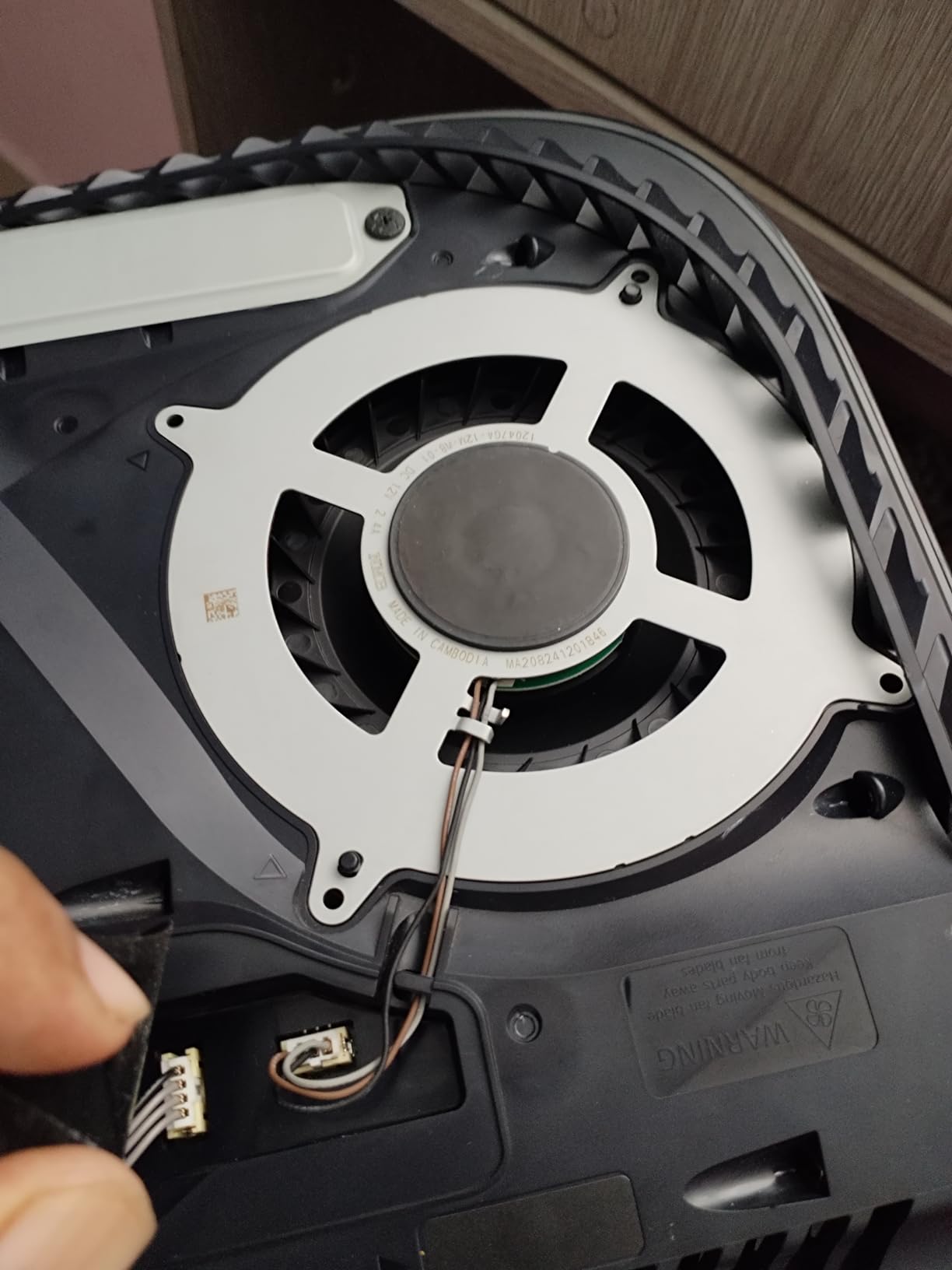 Internal Cooling Fan Replacement for Sony PlayStation 5 PS5 23 Blades Fan 17 Blades Fan Cooler PS5 CPU Cooling Fan with T8 Screwdriver customer photo 1