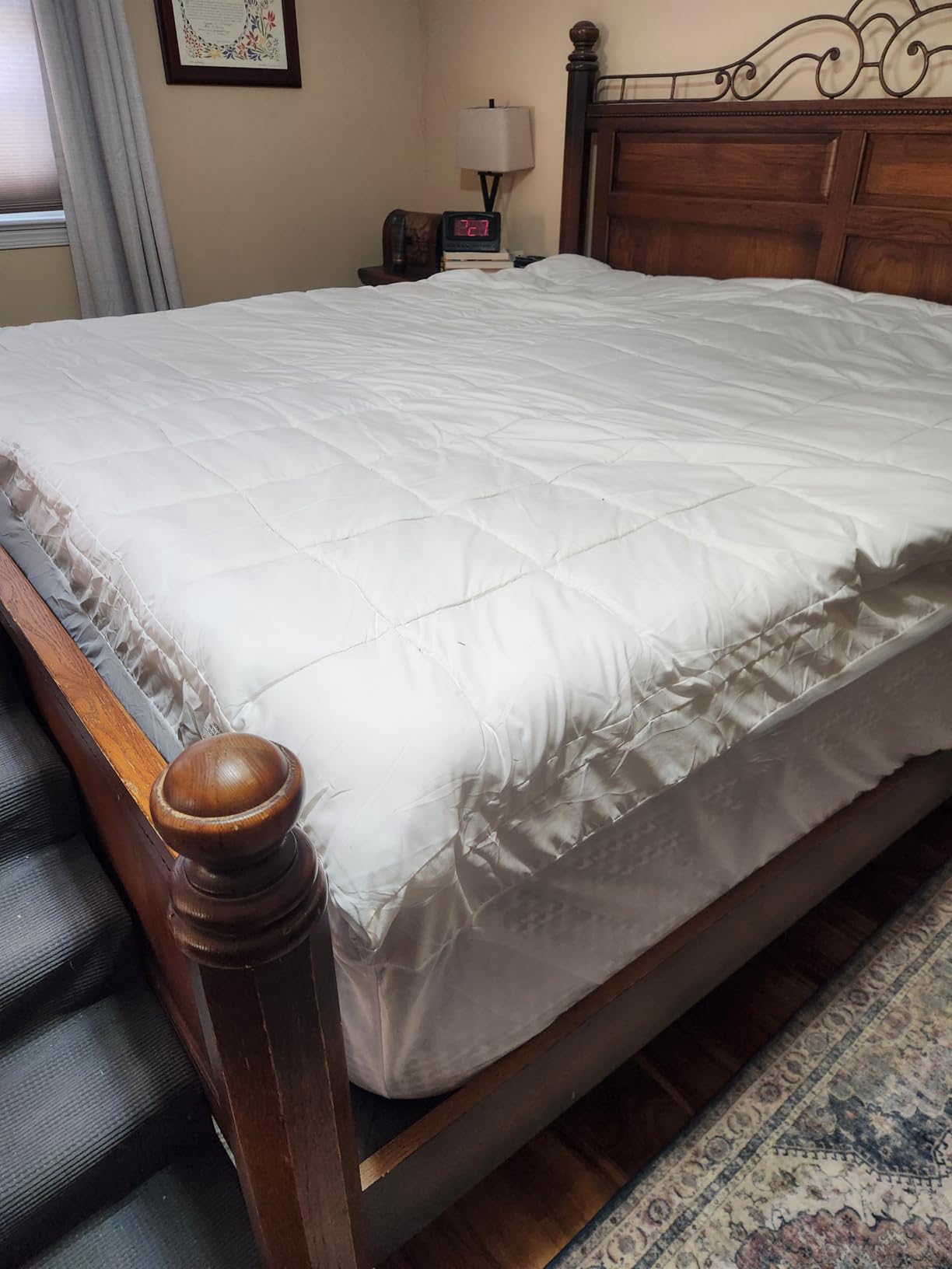 Sleep Innovations Cooling Comfort Gel Memory Foam Dual Layer Mattress Topper, 4 Inch, King Size, Pillow Top Cover customer photo 1