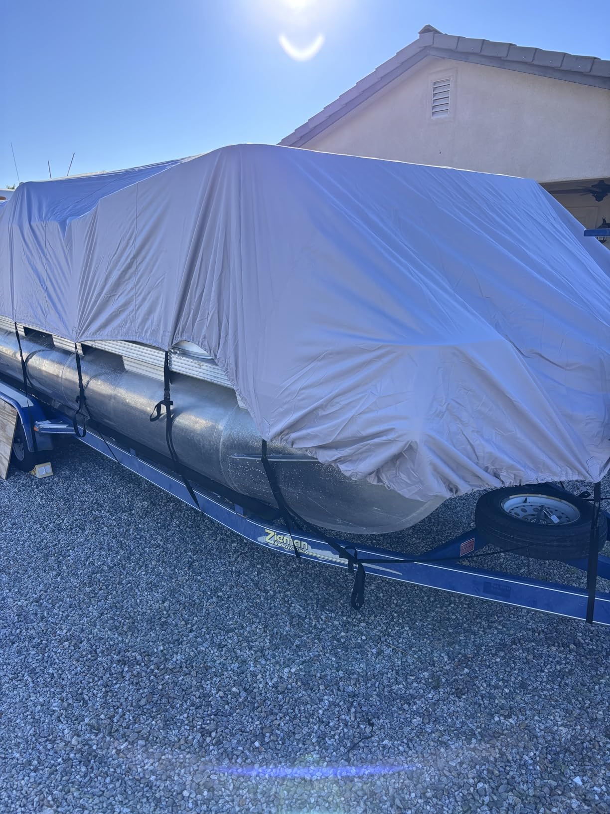 Solim Trailerable 1200D PU Heavy Duty Pontoon Boat Cover, 22-24ft Waterproof Marine Grade Oxford UV Resistant Polyester Canvas Cover, Boat Cover for Pontoon with Adjustable 18 Tie Down Straps, Gray customer photo 2