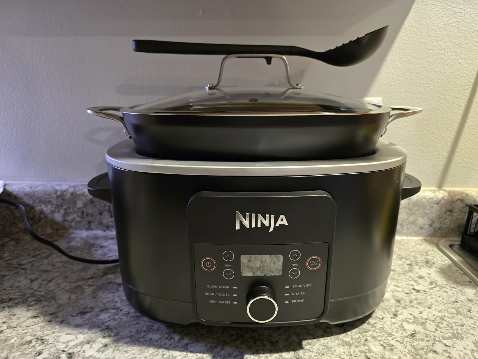 Ninja MC1001 Foodi PossibleCooker PRO 8.5 Quart Multi-Cooker, with 8-in-1 Slow Cooker, Dutch Oven, Steamer, Glass Lid Integrated Spoon, Nonstick, Oven Safe Pot to 500°F, Sea Salt Gray customer photo 2