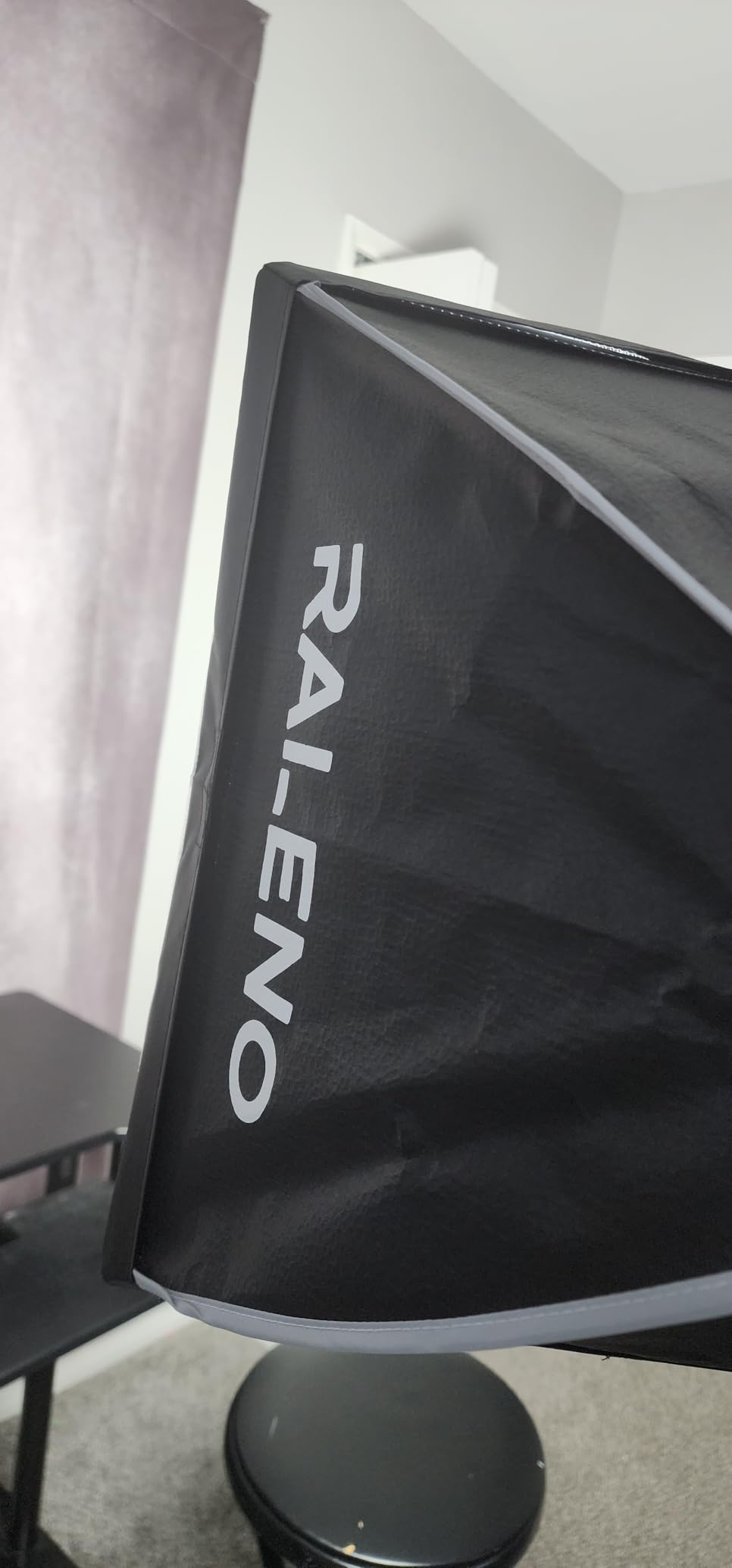 RALENO Softbox Photography Lighting Kit, 16'' x 16'' Softbox Lighting for TikTok with LED Bulb (50W | 5500K | 97 CRI | TLCI≥97), Continuous Light for Video Recording & Photography Shooting customer photo 1