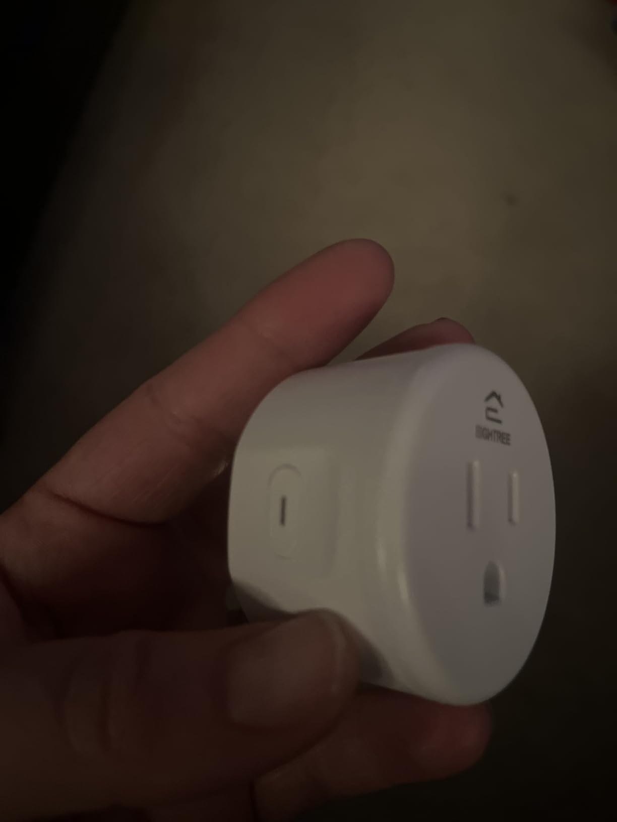 EIGHTREE Smart Plug, WiFi Outlet Works with Alexa & Google Home, Smart Home Socket with Remote Control & Timer Function, 2.4GHz WiFi Only, 4 Packs customer photo 1