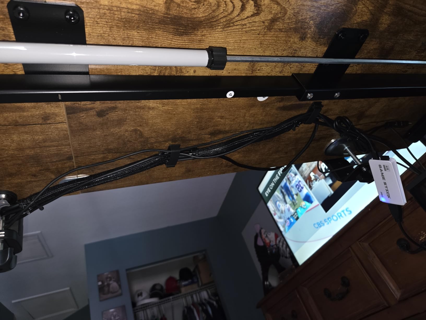 N NOROCME 192 PCS Cable Management Kit - 4 Wire Organizer Sleeve, 11 Cable Holder customer photo 2