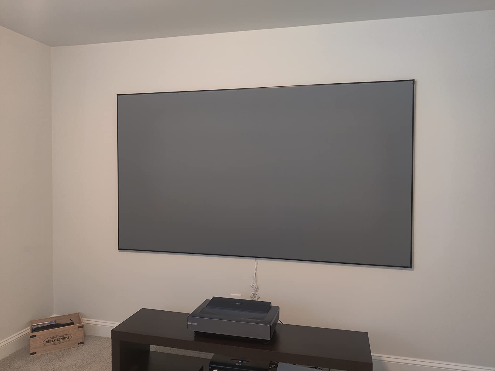 Projector Screen, Paris Rhone 100 inch 4K Ultra HD 16:9 Ambient Light Rejecting Fixed Frame ALR Projector Screen, Ceiling Light Rejecting Projection Screen for Ultra-Short Throw Projectors customer photo 1