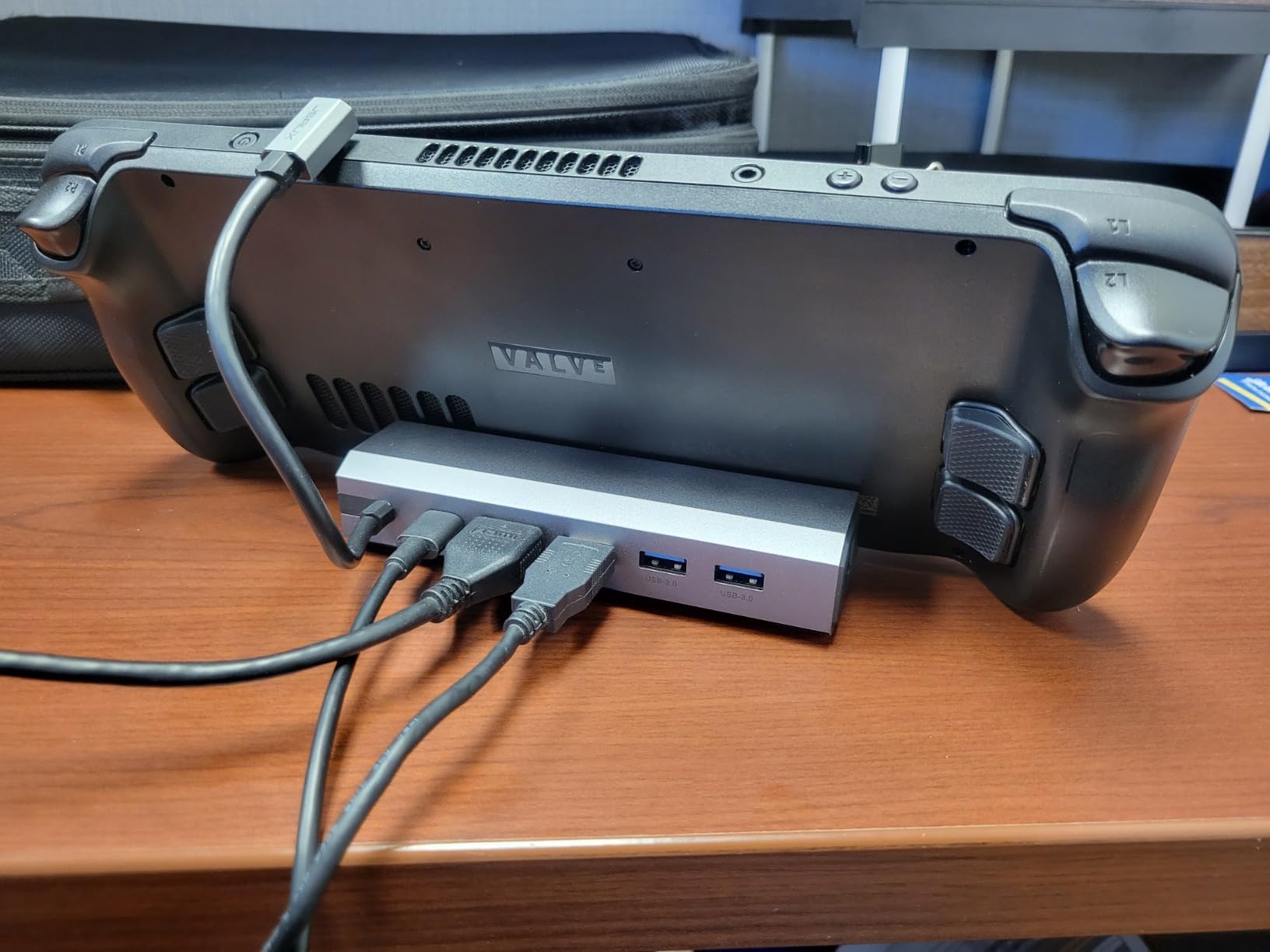 JSAUX Upgraded Docking Station 4K@120Hz for Steam Deck OLED/ROG Ally X/Legion Go (S)/MSi Claw, 6-in-1 Steam Deck Dock with HDMI 2.1, Gigabit Ethernet, 3 USB 3.0, 100W Charge for Steam Deck LCD-HB0603 customer photo 2