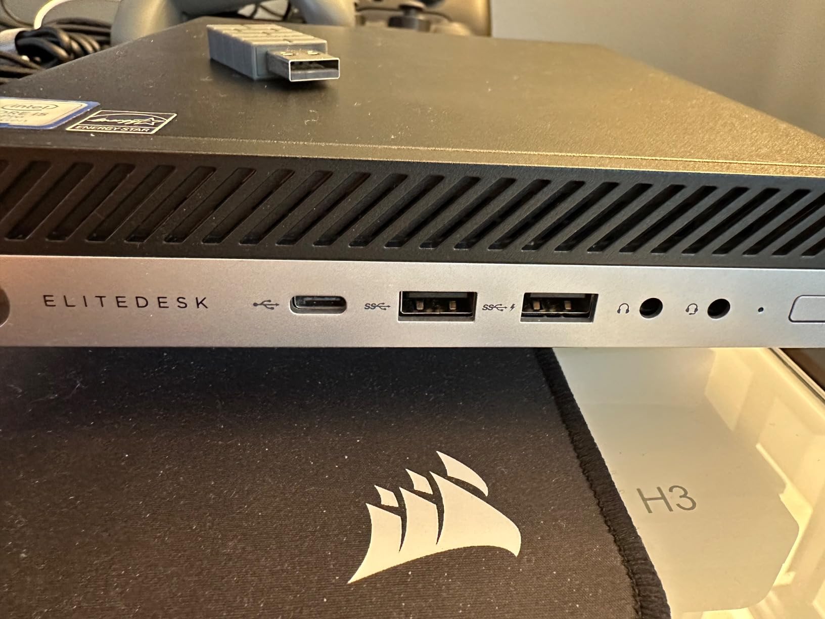 8BitDo Wireless USB Adapter 2 for Switch/Switch 2, Windows PC, Mac & Raspberry Pi, Compatible with Xbox Series X & S Controller, Xbox One Bluetooth Controller, Switch Pro and PS5 Controller (Brown) customer photo 2