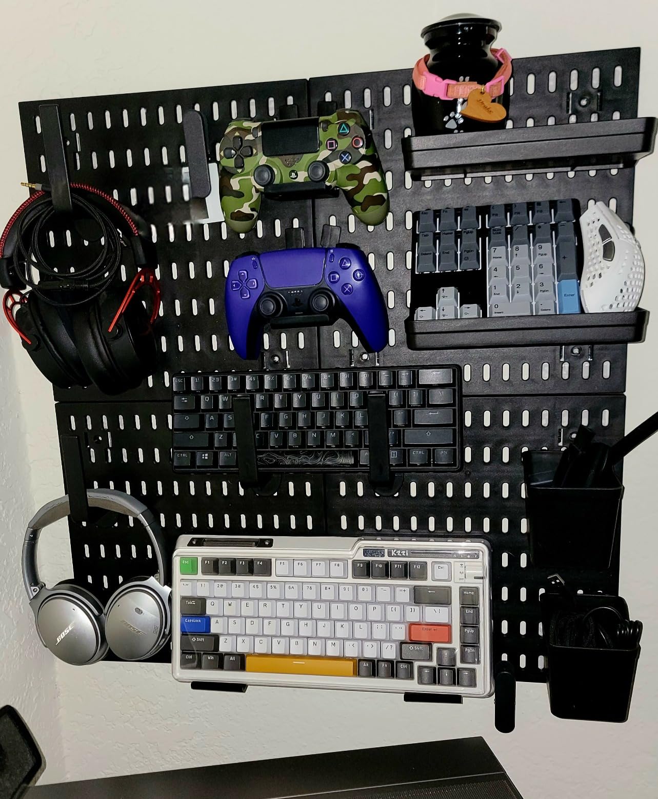 6 Pack Foldable Controller Wall Mount Holder for Xbox PS5 PS4 PS3 Switch Pro Strong Adhesive/Screw Upgraded Controller Stand Hanger with Anti-slip Pad Universal Gaming Remote, Headphone Accessories customer photo 1