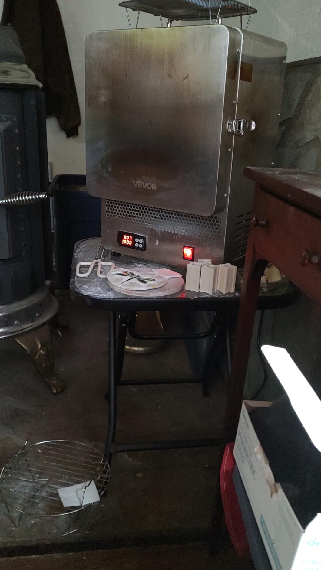 Giantex Folding Side Table, Square Small Patio Table, Tempered Glass Tabletop, Steel Frame, Weather-Resistant Outdoor Indoor Use for Bistro Porch Garden Balcony 18