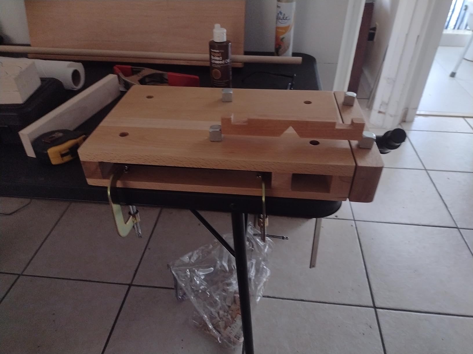 Woodworking Bench Vise - Hard Wood Vise for Workbench with 4 Bench Dogs and 2 Clips, Wood Bench Vises Kit Workbench Top Whittling Vise Woodworking Tools Work Benches for Garage Studios customer photo 2