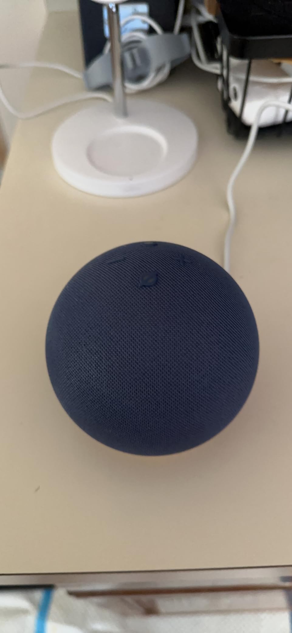 Echo Dot Bundle: Includes Echo Dot (5th Gen) Deep Sea Blue and Battery Base, White customer photo 1