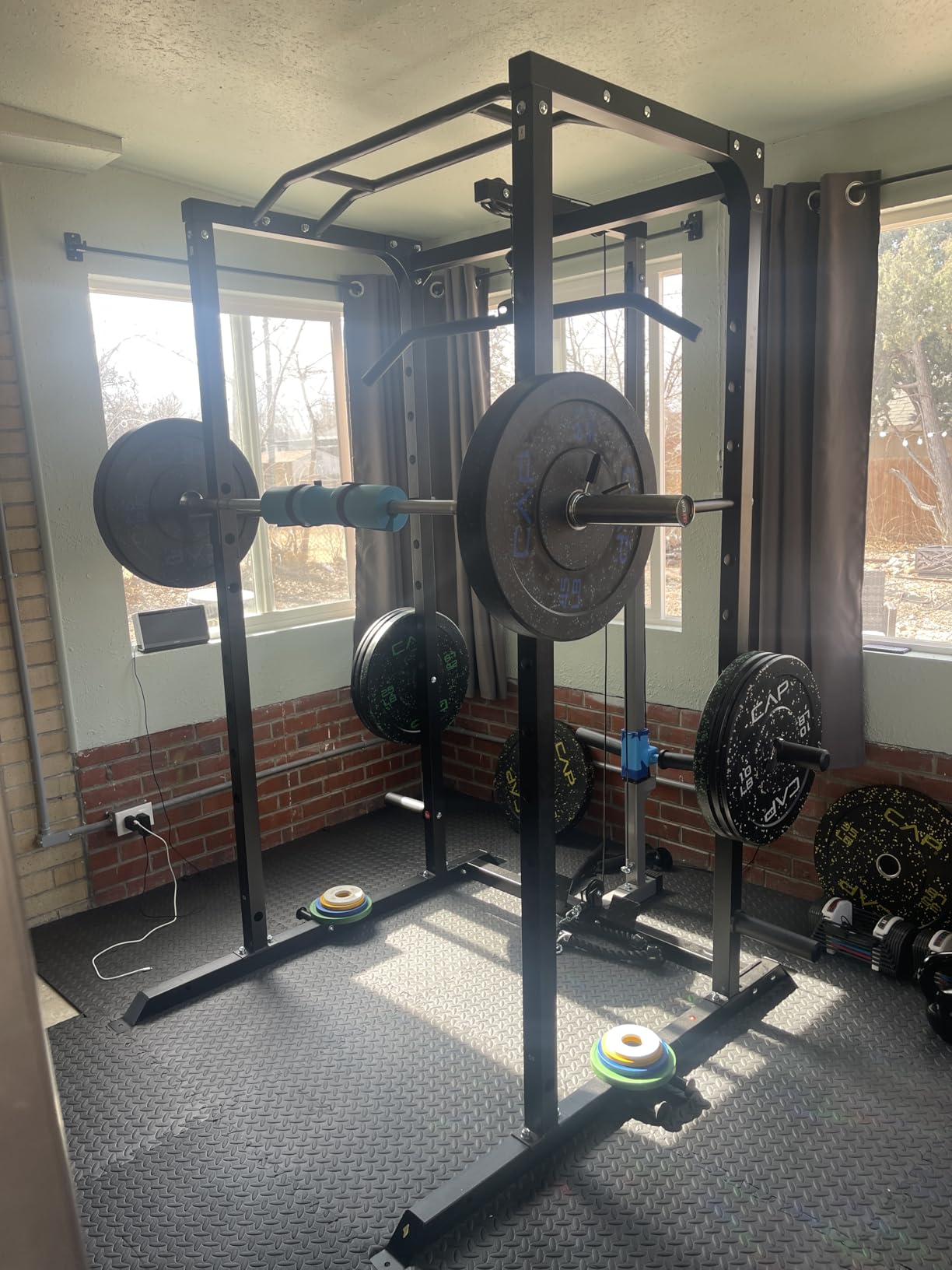 Power Cage, Multi-Functional Power Rack with J-Hooks, Dip Handles, Landmine Attachment and Optional Cable Pulley System customer photo 2