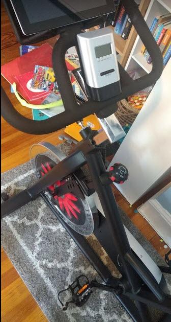 JOROTO Exercise Bike, Magnetic Stationary Bikes for Home with 40LBS Flywheel, App Supported Indoor Bike with 350LBS Weight Capacity, Low Noise, Digital Monitor, Bottle and Tablet Holder customer photo 1