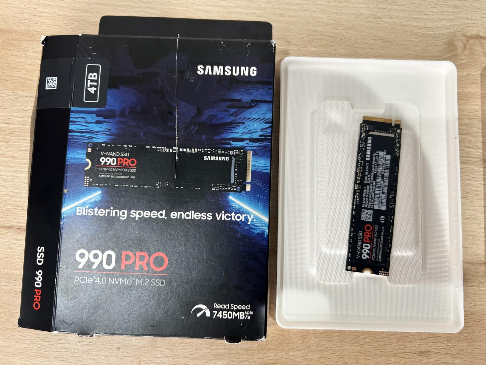 Samsung 990 PRO Heatsink SSD 1TB, NVMe M.2, Speeds Up to 7,450MB/s, Best for PlayStation 5 (PS5 SSD) Console Expansion MZ-V9P1T0CW customer photo 1