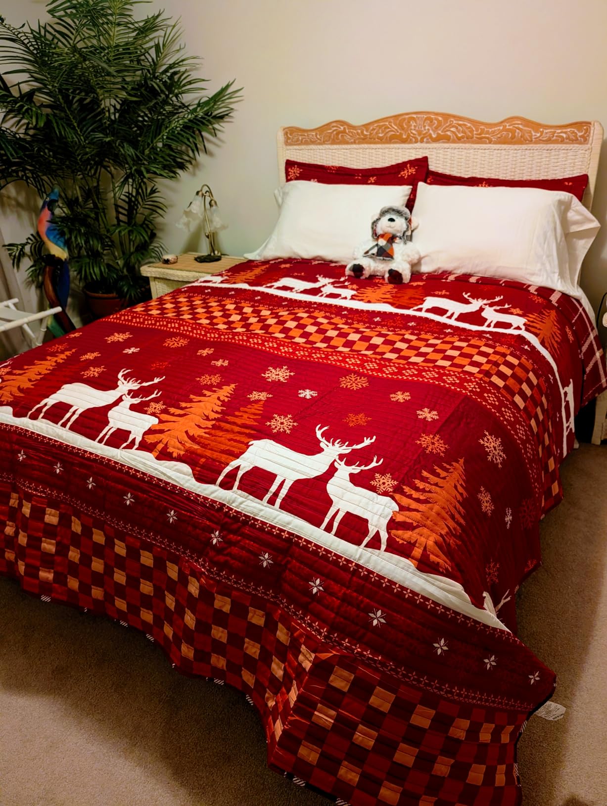 Bedsure Floral Quilt Queen Size - Reversible Botanical Floral Comforter, Spring Lightweight Bedspread Quilted Bedding, Soft Microfiber Coverlet for All Seasons (90x96) customer photo 2