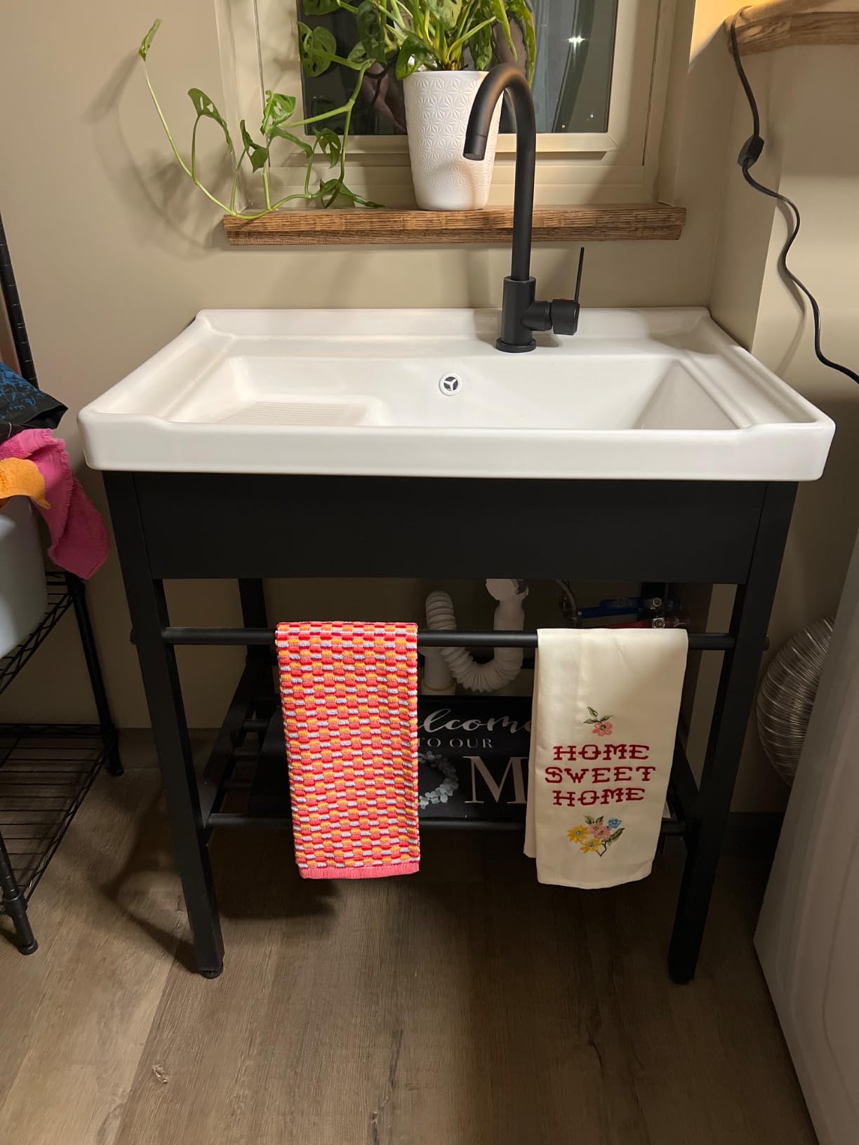 Freestanding Laundry Utility Sink, 28.3 x 19 x 32.3 Ceramic Utility Sink with Washboard Set with Bracket and Drain Kit for Laundry Room, Utility Room, Garage, Basement, Outdoor and Indoor customer photo 1