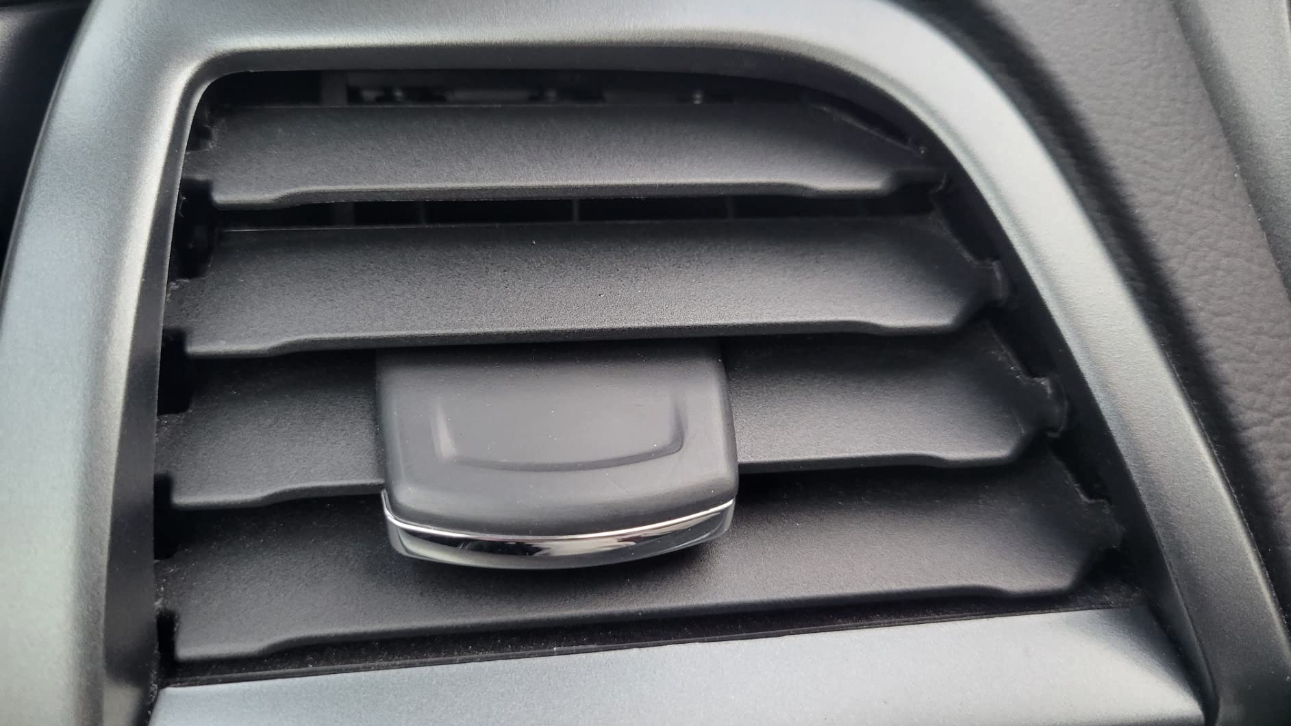 DNA MOTORING 4 Pack Car Cleaning Gels Auto Detailing Tools Cleaning Putty Car Interior Cleaner, Car Jelly Cleaner, Keyboard Cleaner, Car Cleaning Supplies,TOOLS-00150 customer photo 2