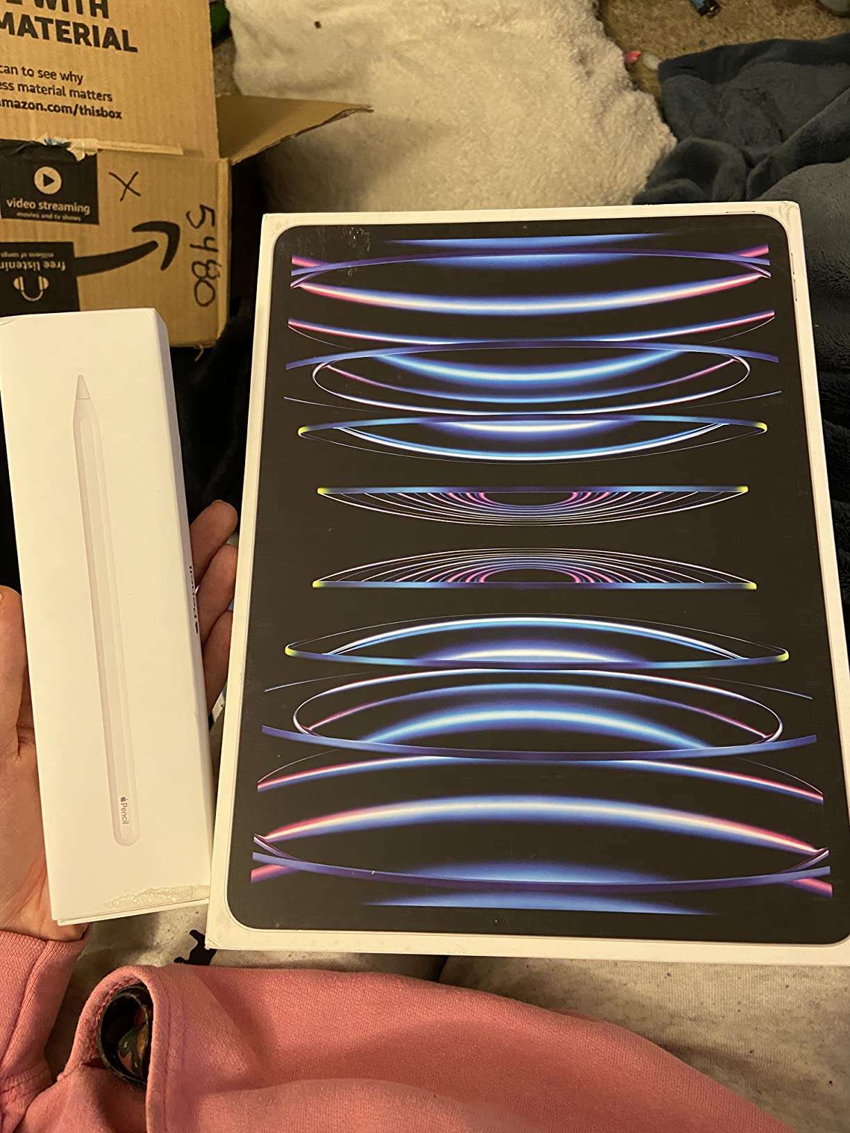 iPad Pro 12.9-inch (6th Generation): with M2 chip, Liquid Retina XDR Display, 128GB, Wi-Fi 6E, 12MP front/12MP and 10MP Back Cameras, Face ID, All-Day Battery Life - Space Gray customer photo 2