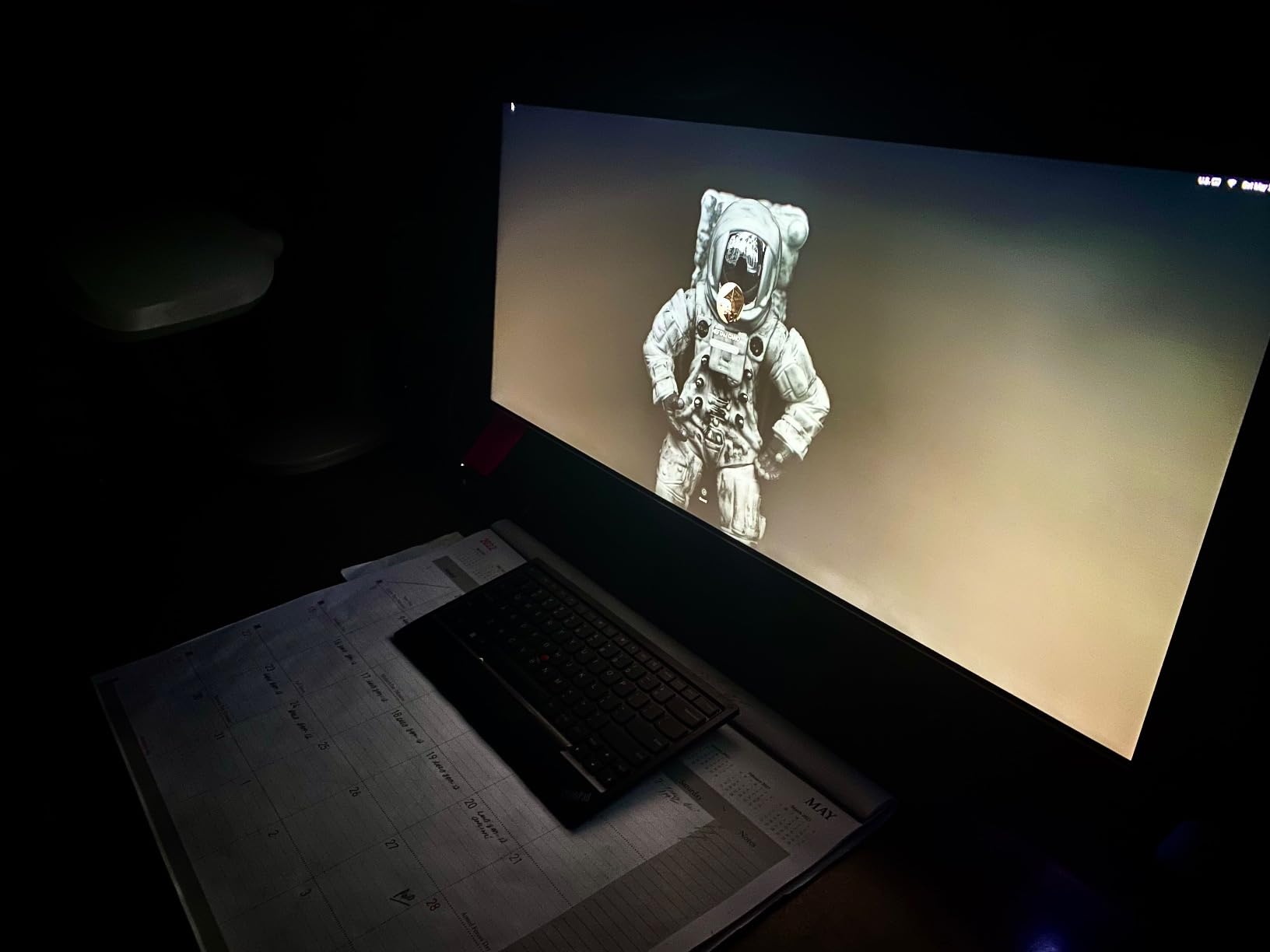 Belkin USB Type C to DisplayPort 1.4 Cable 6.6ft/2m, 32.4Gbps, 8K@60Hz or 4K@144HZ, with HBR3, DSC, HDCP 2.2, DP Alt Mode, Backwards Compatible, Works with Windows, MacOS, iPadOS, Android, and More customer photo 1