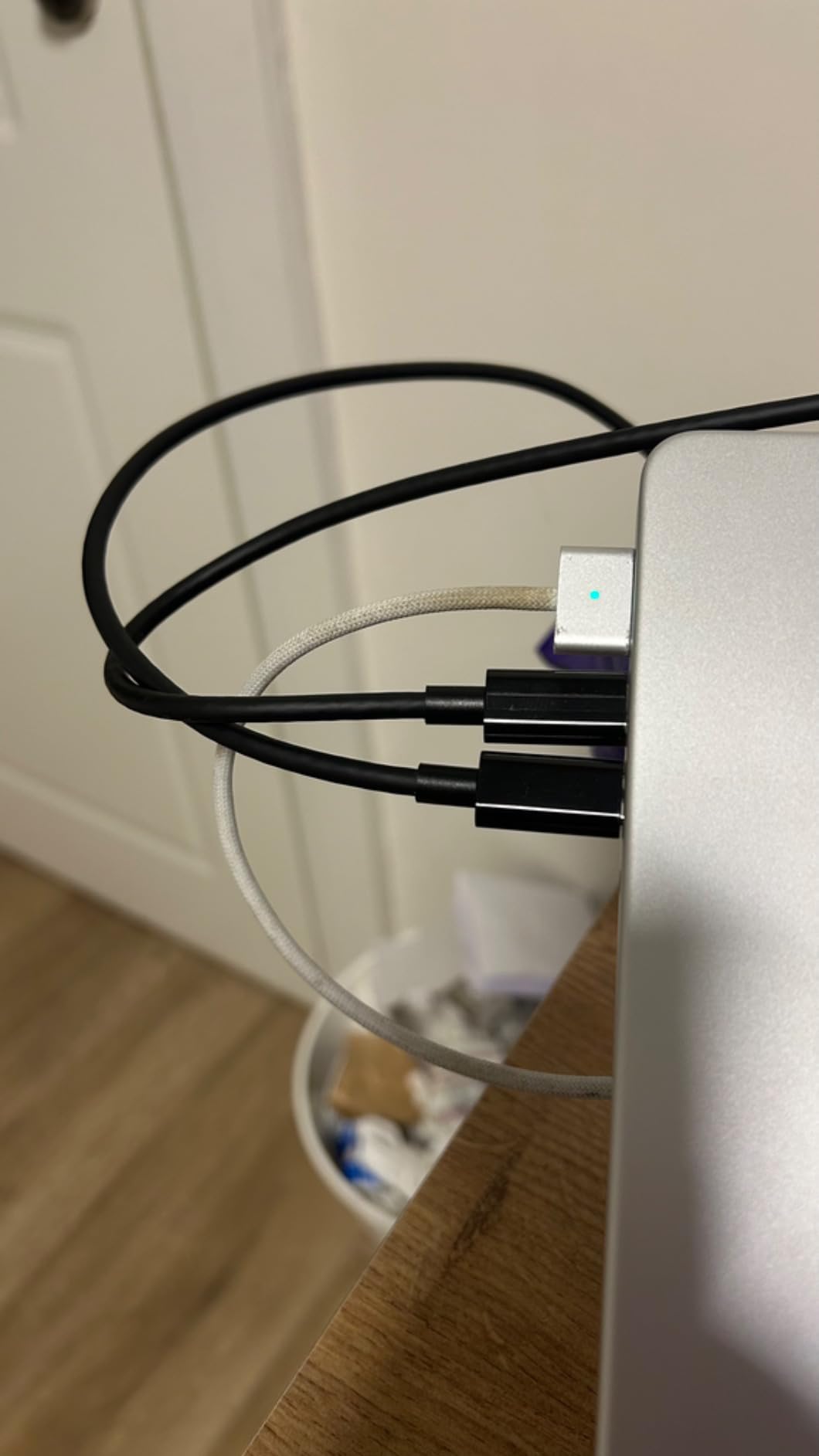 Belkin USB Type C to DisplayPort 1.4 Cable 6.6ft/2m, 32.4Gbps, 8K@60Hz or 4K@144HZ, with HBR3, DSC, HDCP 2.2, DP Alt Mode, Backwards Compatible, Works with Windows, MacOS, iPadOS, Android, and More customer photo 2