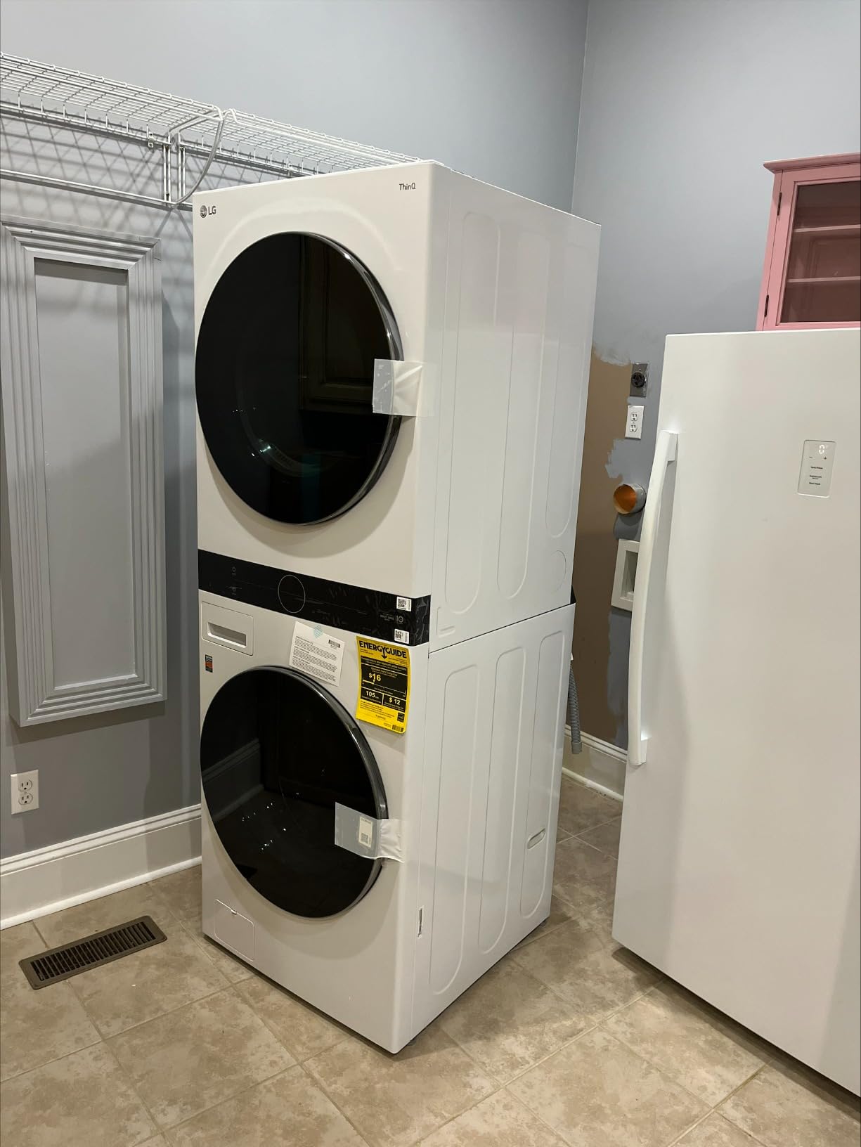 LG WashTower Stacked Smart Laundry Center 4.5 Cu.Ft. Front Load Washer & 7.4 Cu.Ft. Electric Dryer in White w/Steam WKEX200HWA customer photo 1