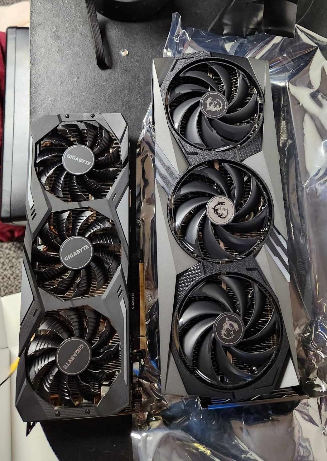 Gaming GeForce RTX 4080 16GB GDRR6X 384-Bit HDMI/DP Nvlink Tri-Frozr 3 Ada Lovelace Architecture Graphics Card (RTX 4080 16GB Gaming X Trio) customer photo 2