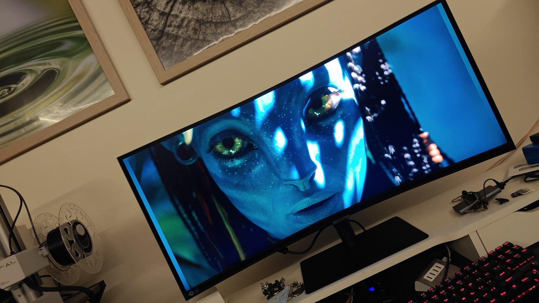 SAMSUNG Viewfinity S65UA Series 34-Inch Ultrawide QHD Curved Monitor, 100Hz, USB-C, HDR10 (1 Billion Colors), Height Adjustable Stand, TUV-certified Intelligent Eye Care (LS34A654UBNXGO), Black customer photo 1