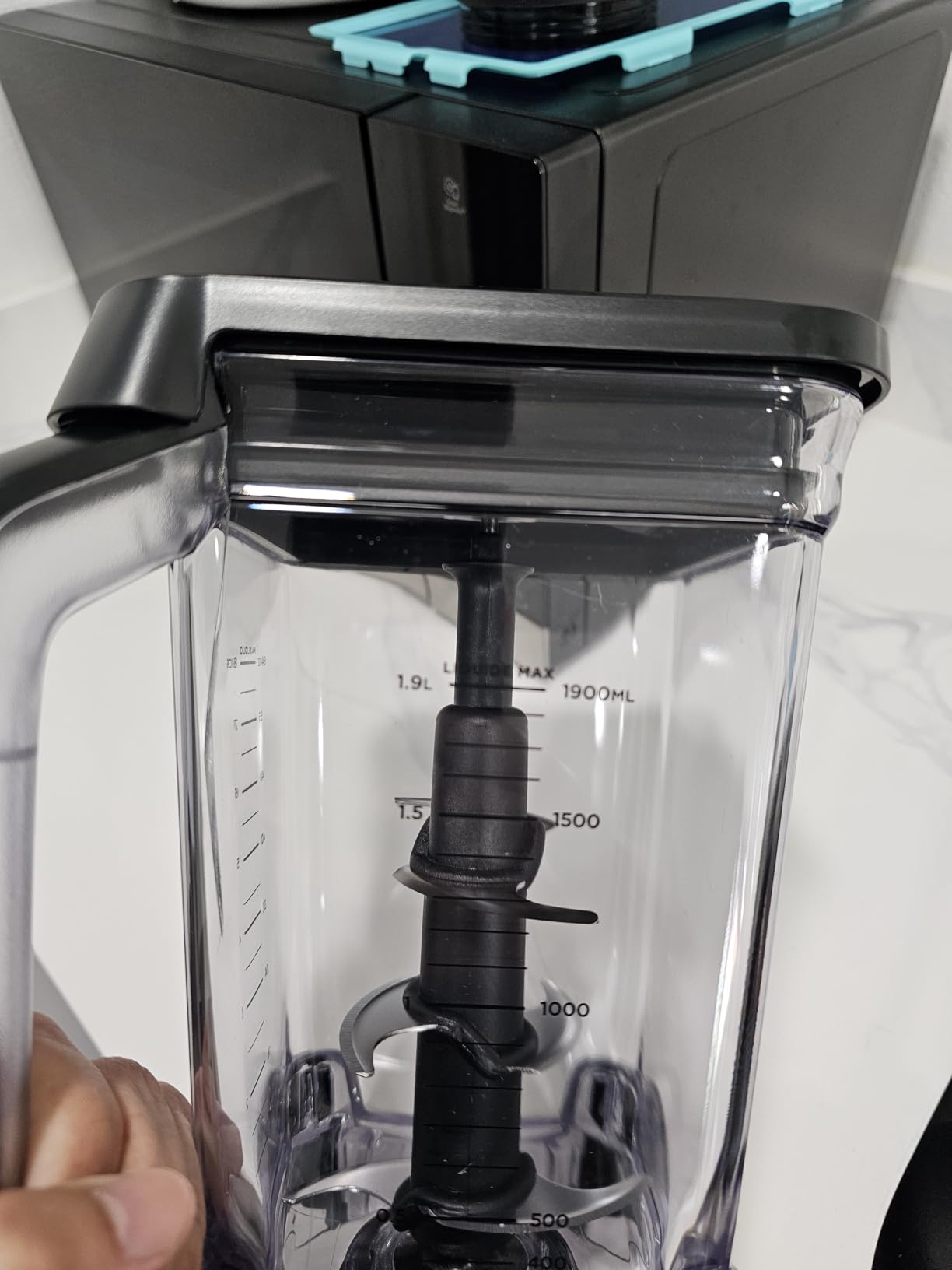 Ninja BN751 Professional Plus DUO Blender, 1400 Peak Watts, 3 Auto-IQ Programs for Smoothies, Frozen Drinks & Nutrient Extractions, 72-oz. Total Crushing Pitcher & (2) 24 oz. To-Go Cups, Black customer photo 2