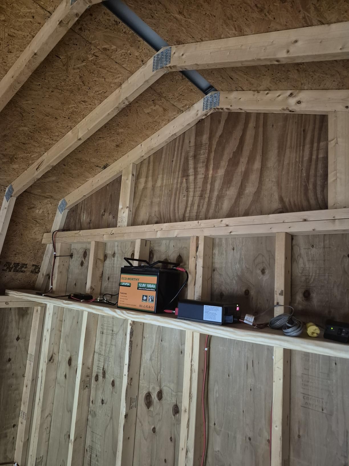 ECO-WORTHY 200 Watt 12V Complete Solar Panel Starter Kit for RV Off Grid with Battery and Inverter: 2pcs 100W Solar Panel + 30A Charge Controller + 100Ah Lithium Battery + Premium Solar Inverter customer photo 2