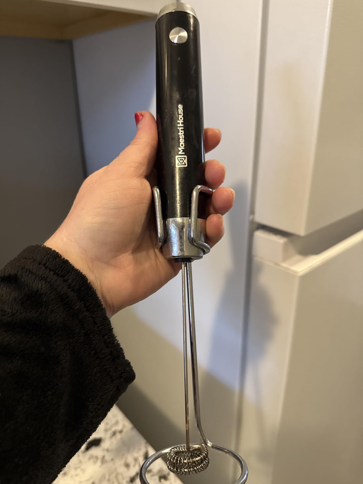 Maestri House Rechargeable Milk Frother with Stand, LunaFro Handheld Electric Foam Maker Waterproof Detachable Stainless Steel Whisk Drink Mixer Foamer for Lattes, Cappuccino customer photo 2