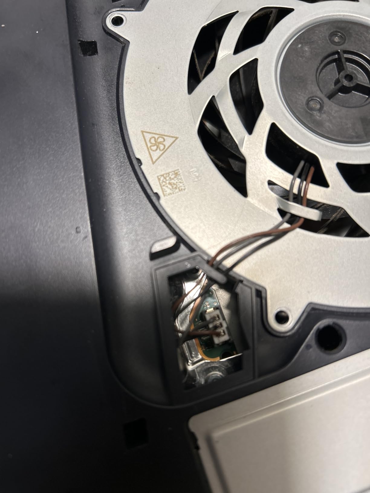 Internal CPU Cooling Fan Replacement for Sony PlayStation 5 PS5 23 Blades Fan 17 Blades CFI-1015A CFI-1015B CFI-1002A/B CFI-1016A/B CFI-1018A/B CFI-1115A CFI-1115B CFI-1102A/B CFI-1116A/B CFI-1118A/B customer photo 1